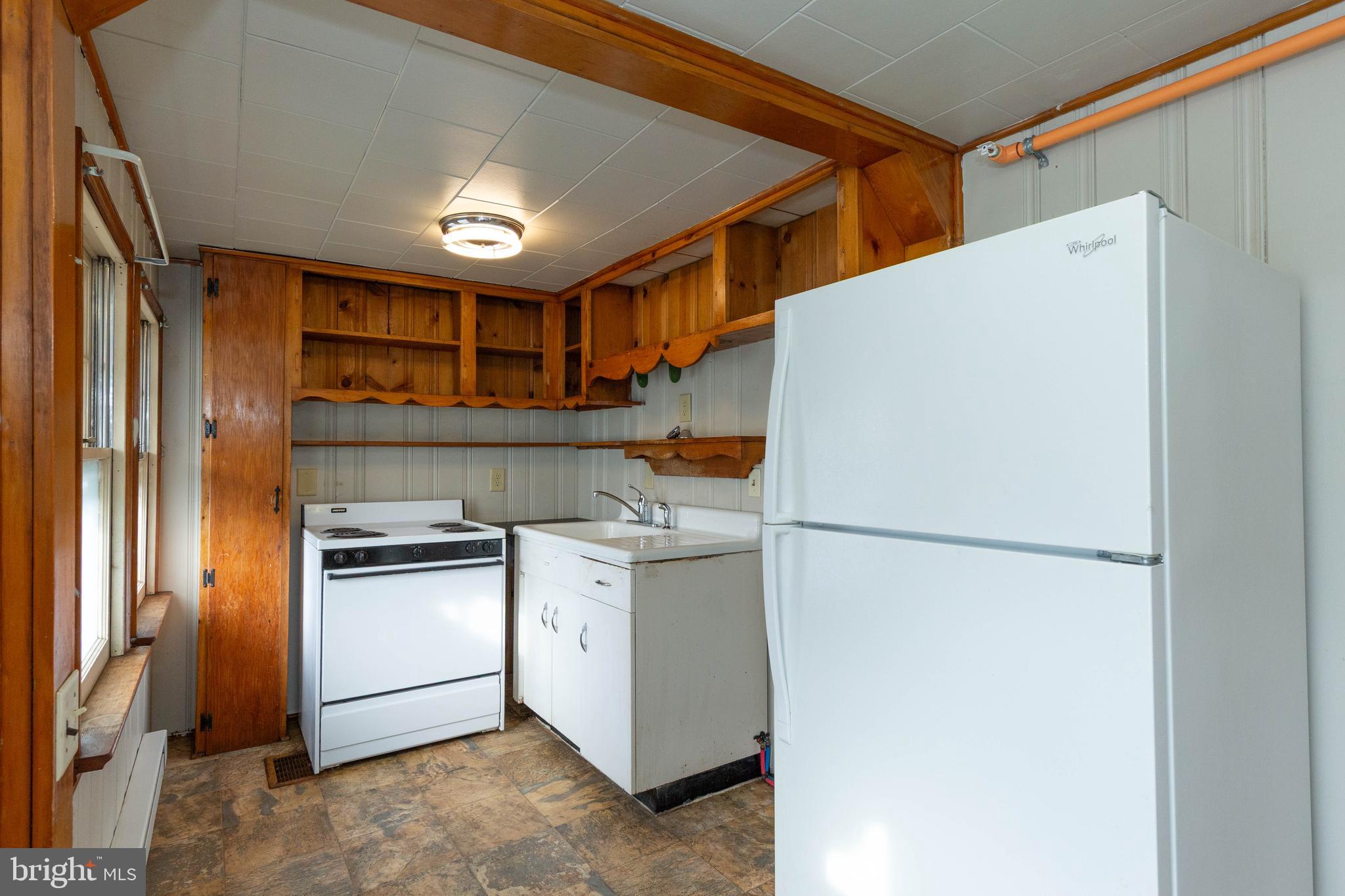 CHARLES TOWN - Residential Lease