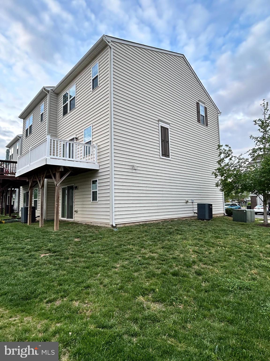 WAVERLY STATION - Residential Lease