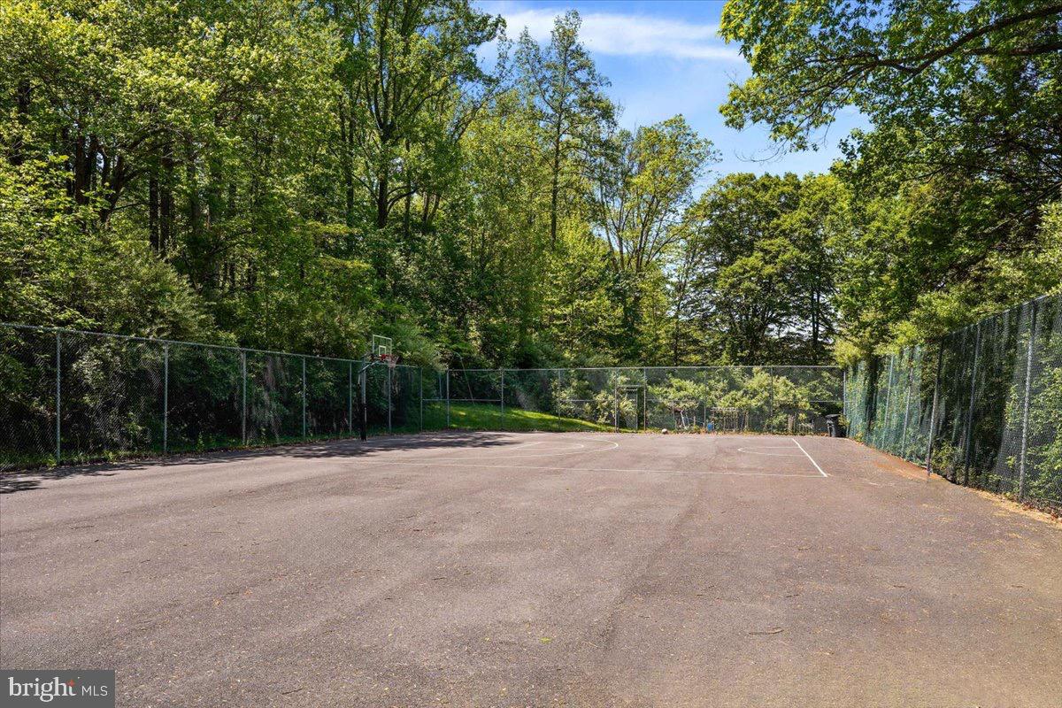 PAINTERS CROSSING - Residential