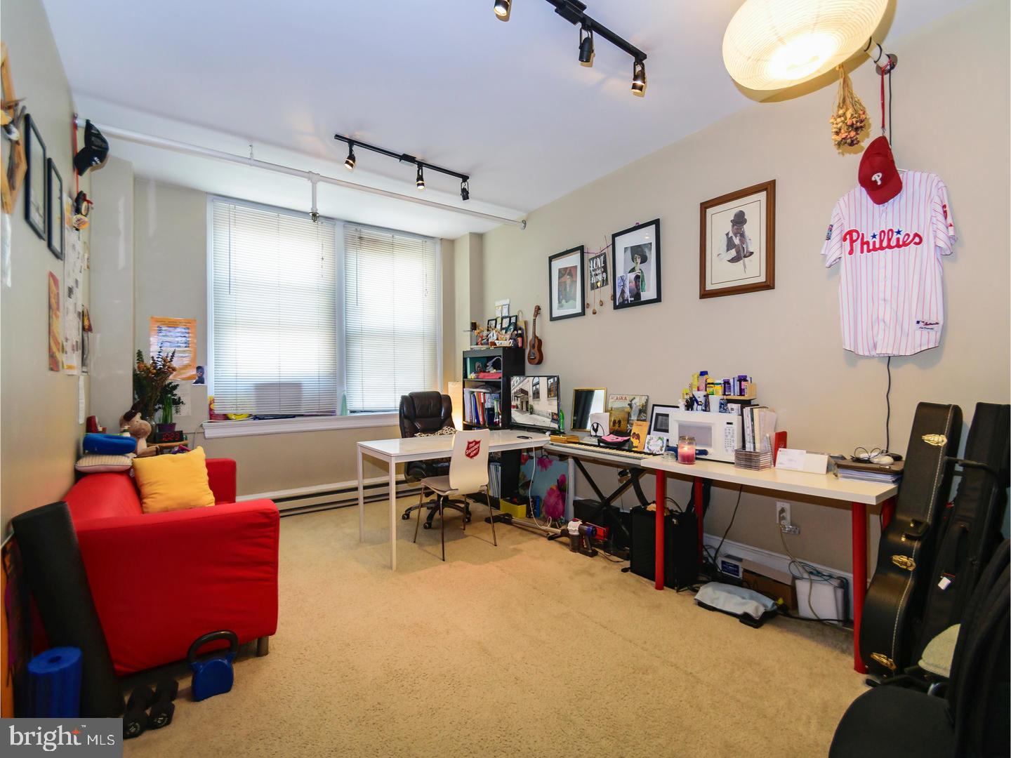 WASHINGTON SQ WEST - Residential