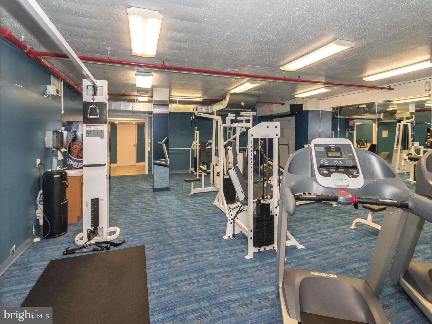 WASHINGTON SQ WEST - Residential