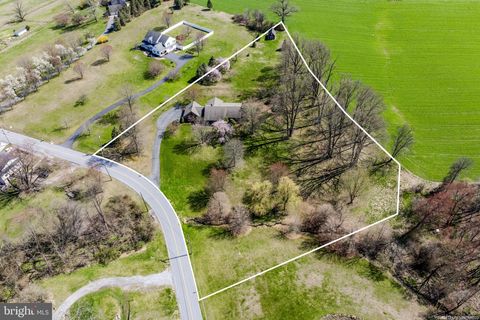 Homes For Sale - 712 Vinemont Road<br/> REINHOLDS, PA 17569