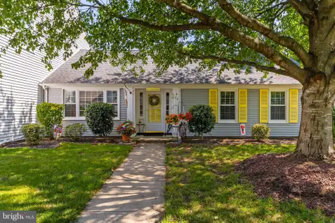 74 Amherst Lane E, Monroe Township, NJ MLS: NJMX2012838