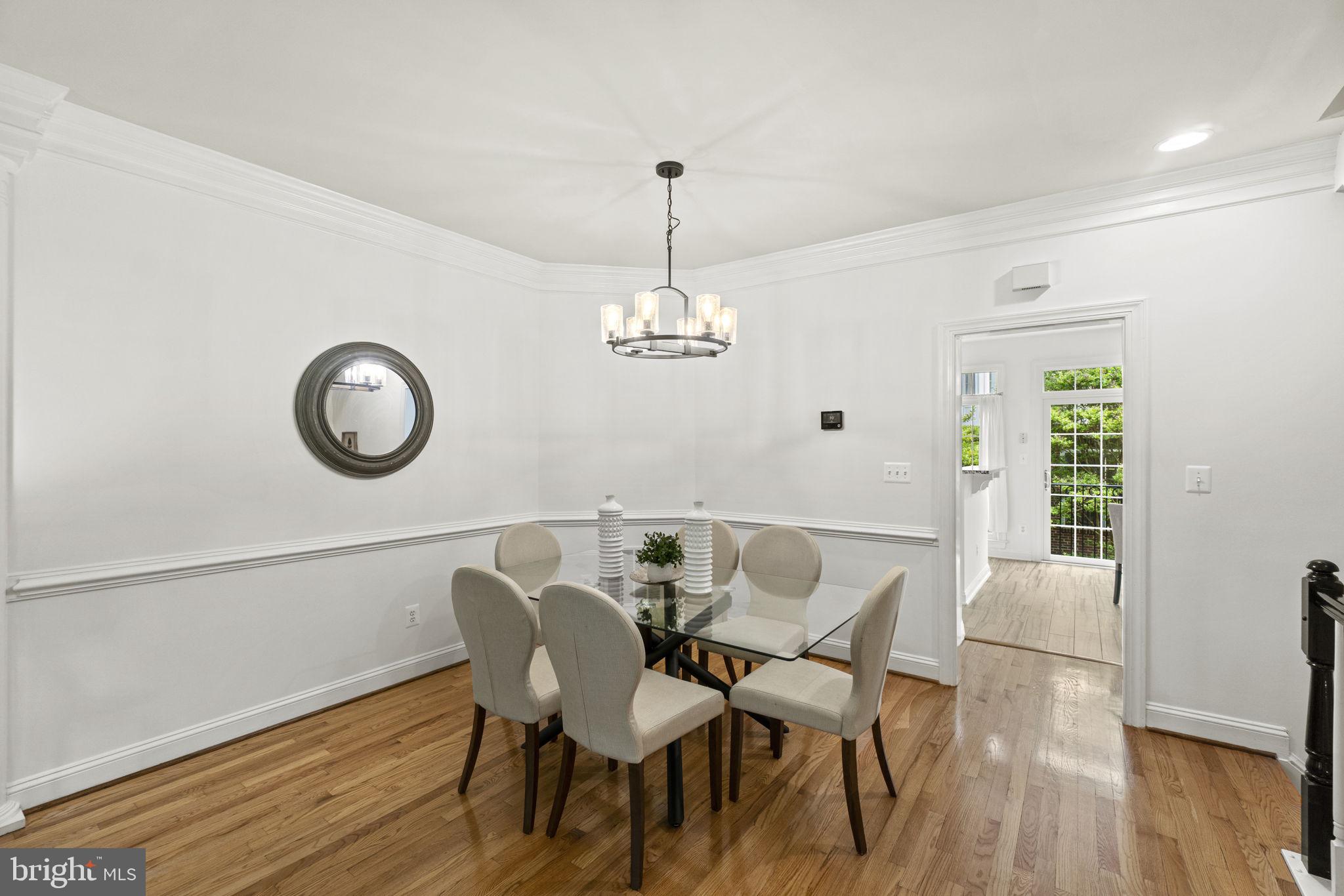 PALISADES PARK - Residential