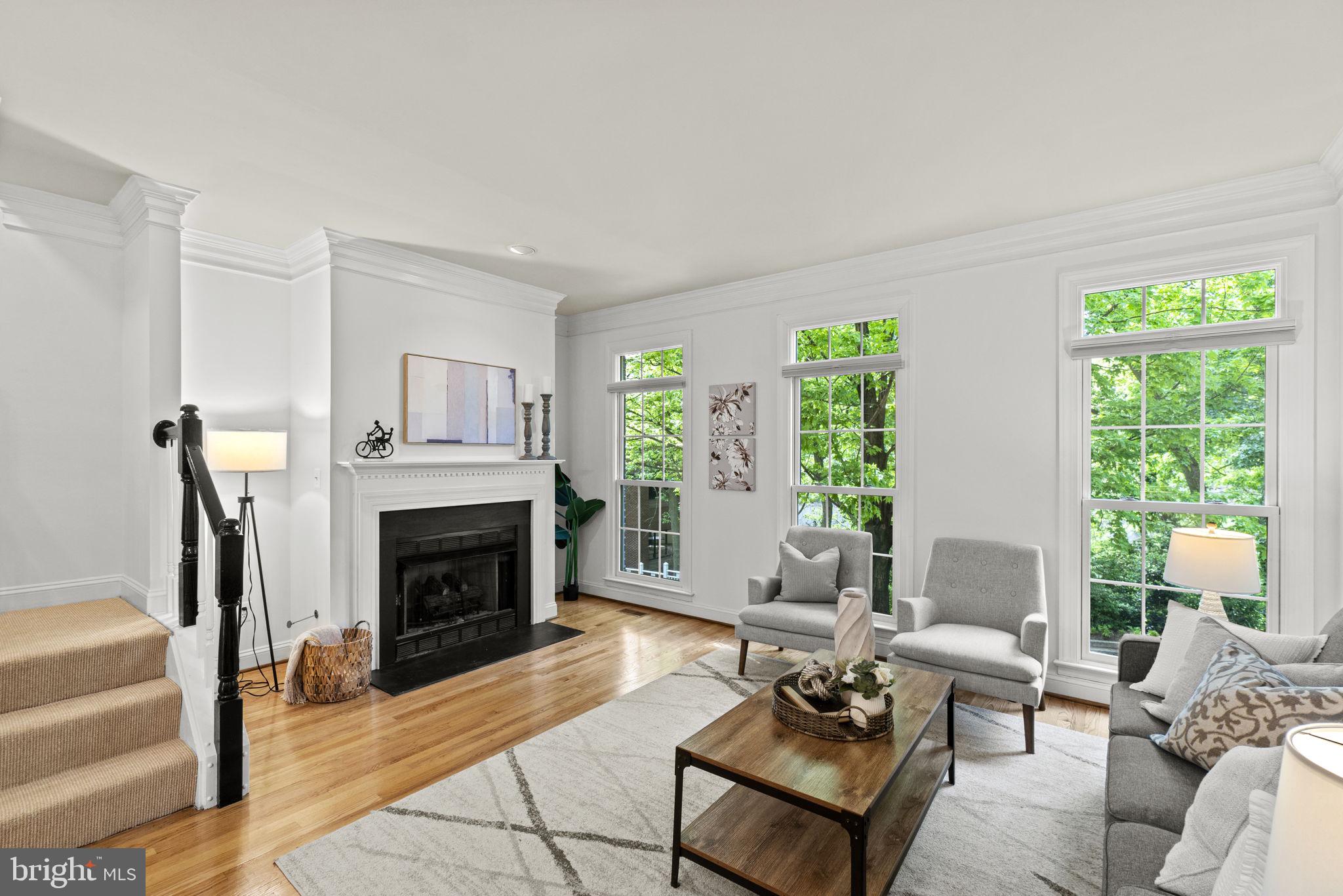 PALISADES PARK - Residential