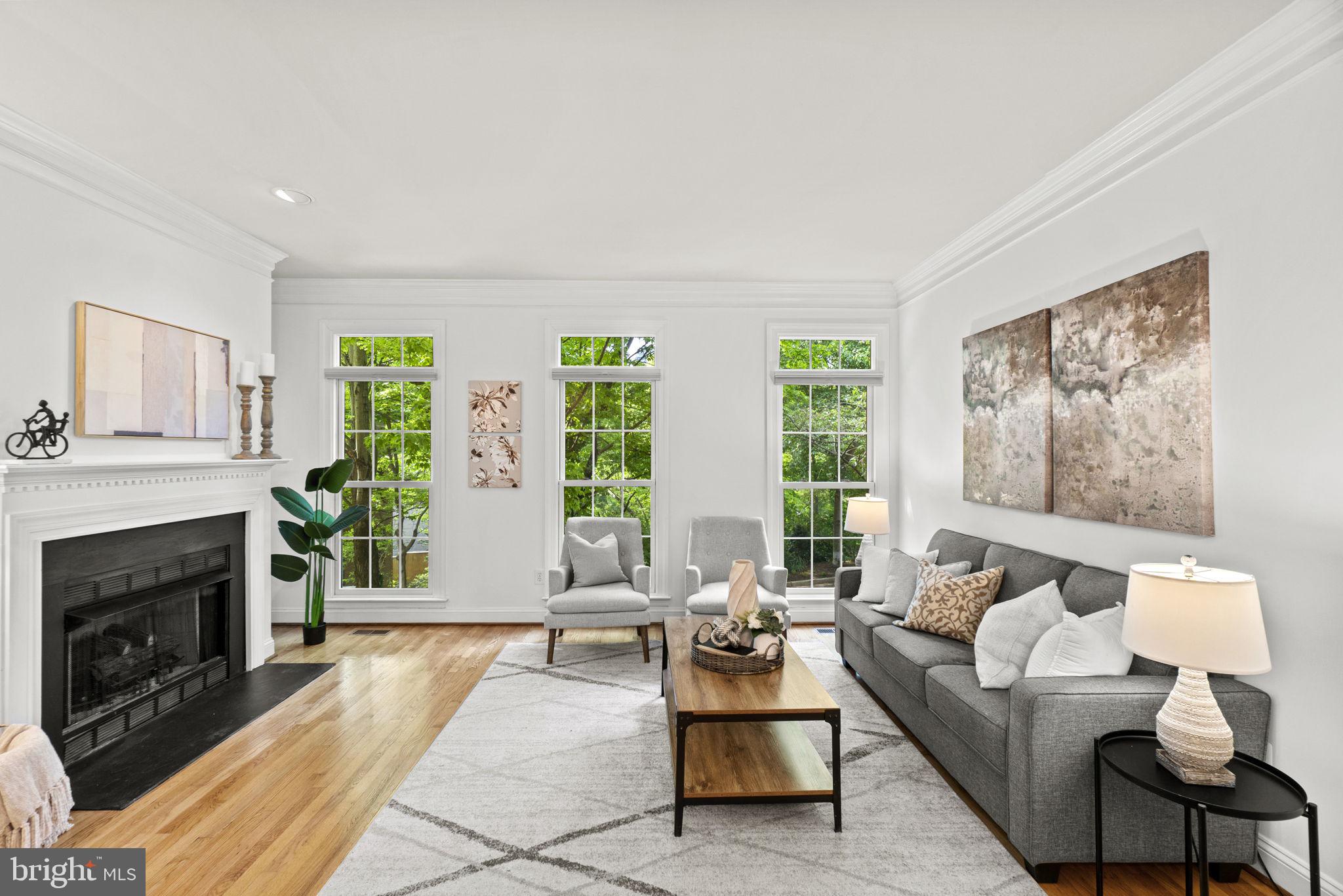 PALISADES PARK - Residential