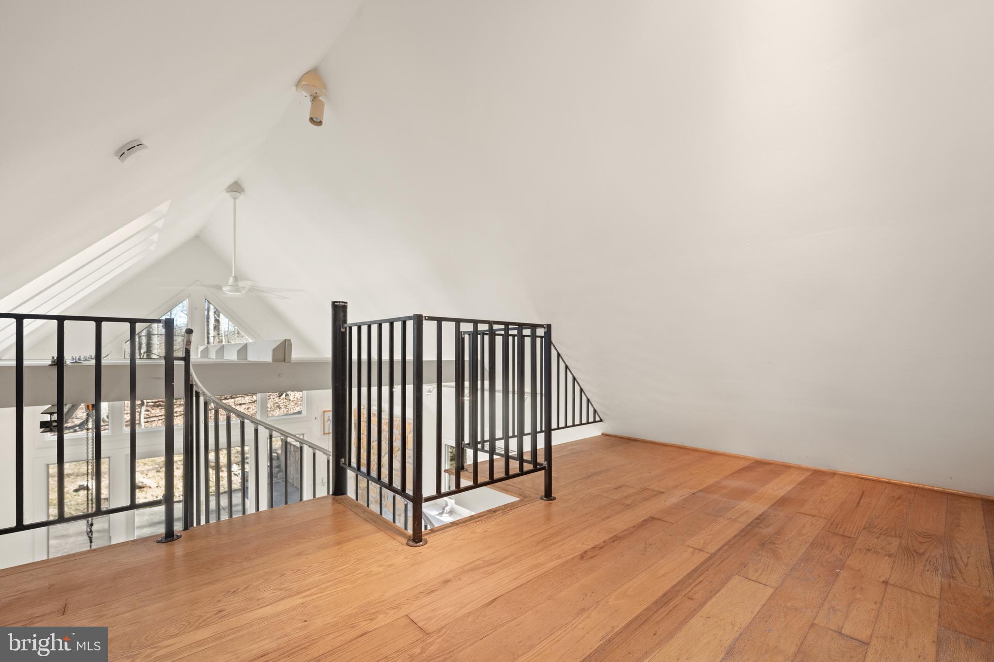 RADNOR HUNT - Residential