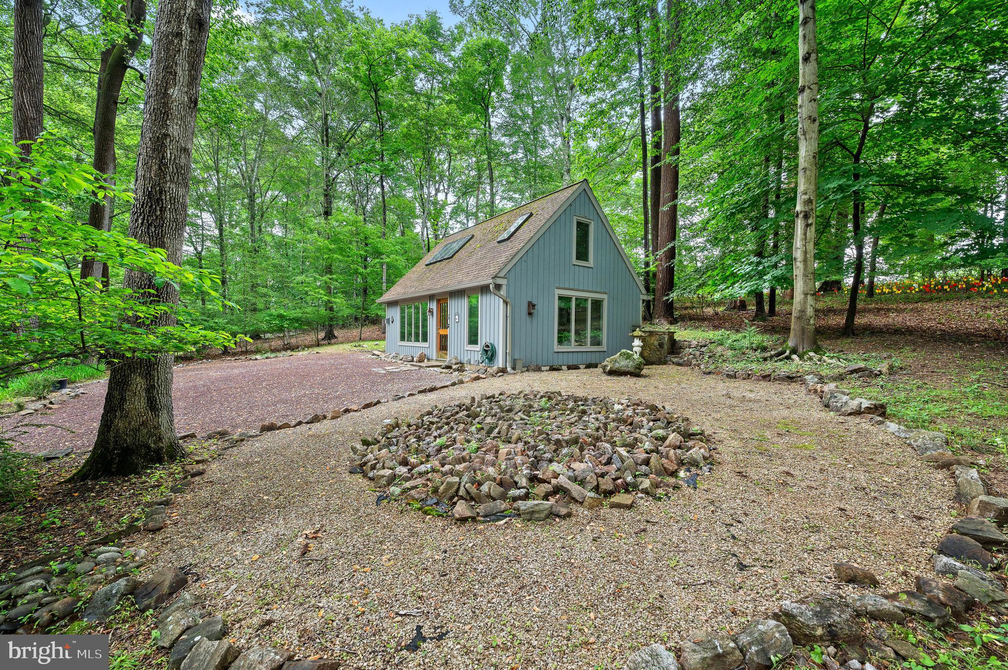 RADNOR HUNT - Residential