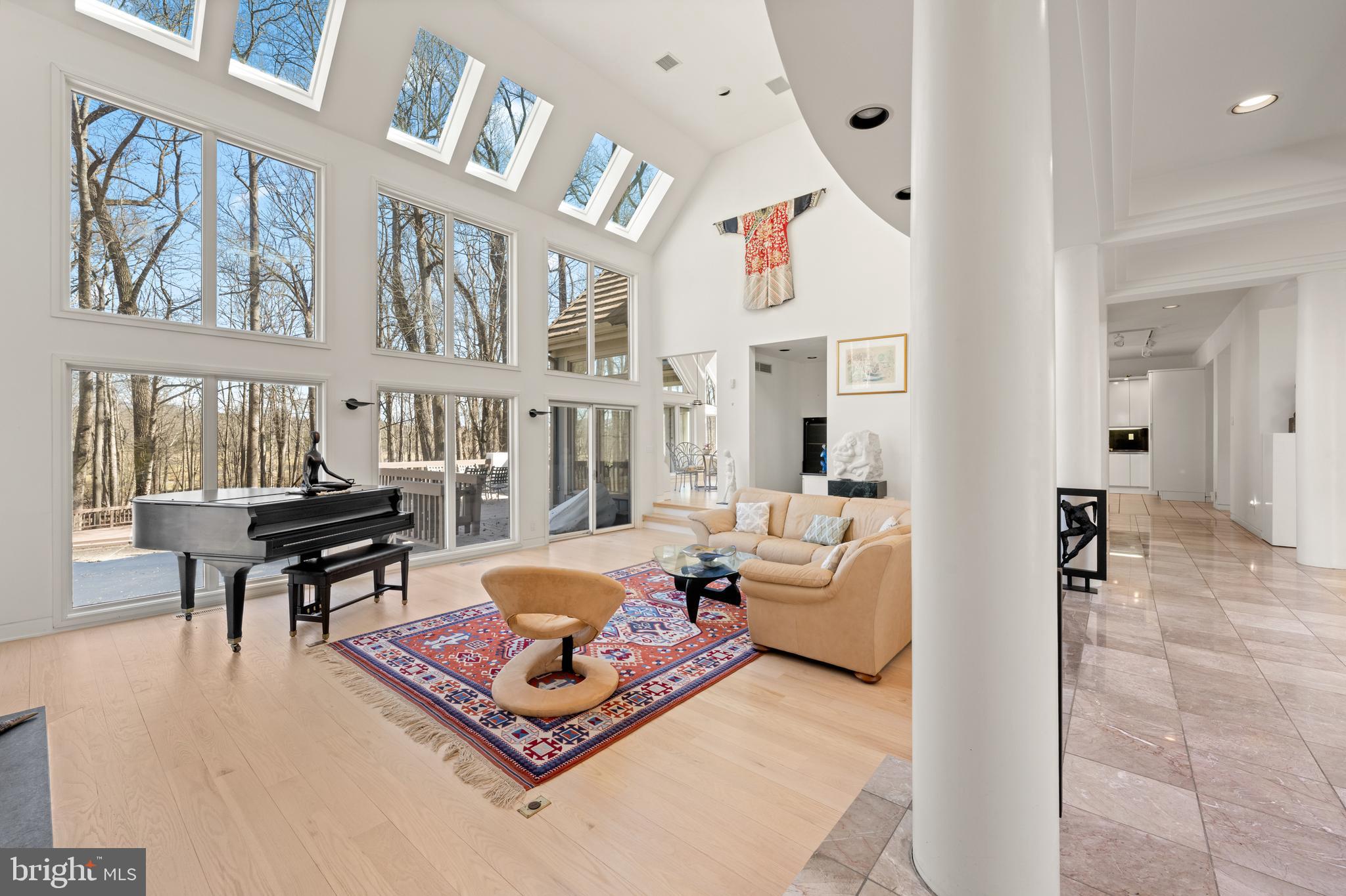 RADNOR HUNT - Residential