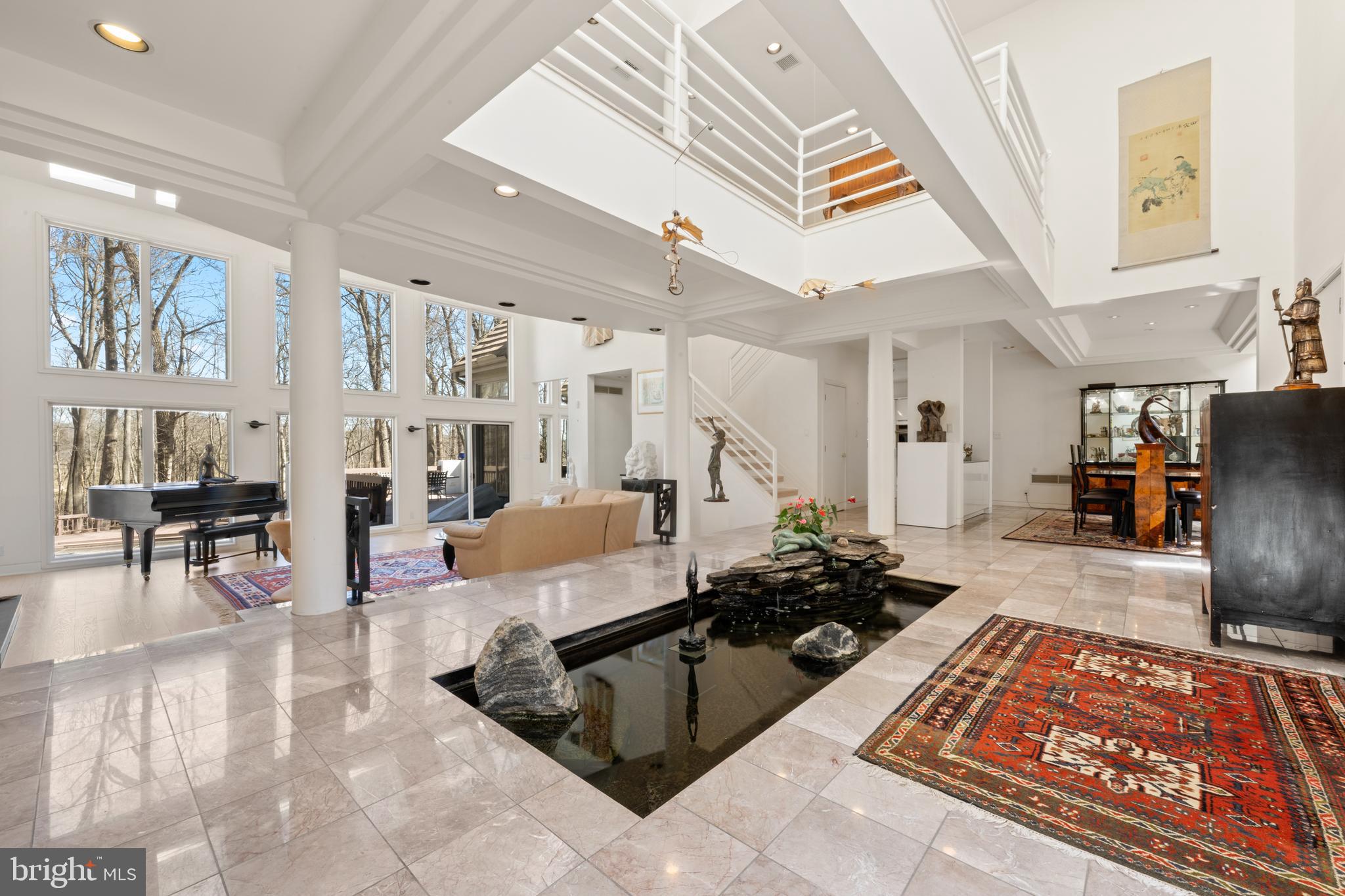 RADNOR HUNT - Residential