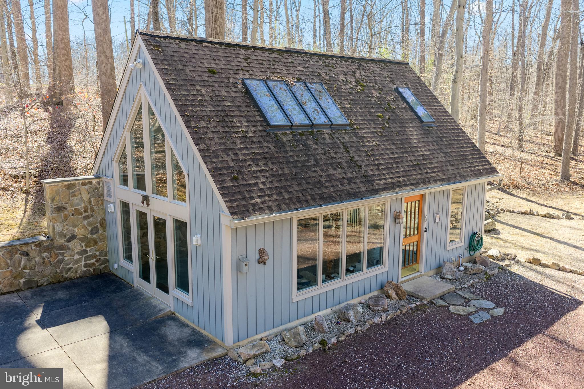 RADNOR HUNT - Residential