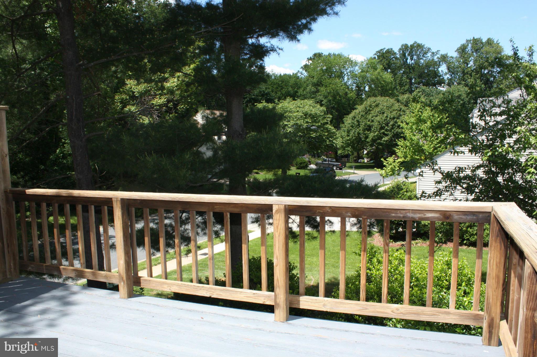 DUMONT OAKS - Residential Lease