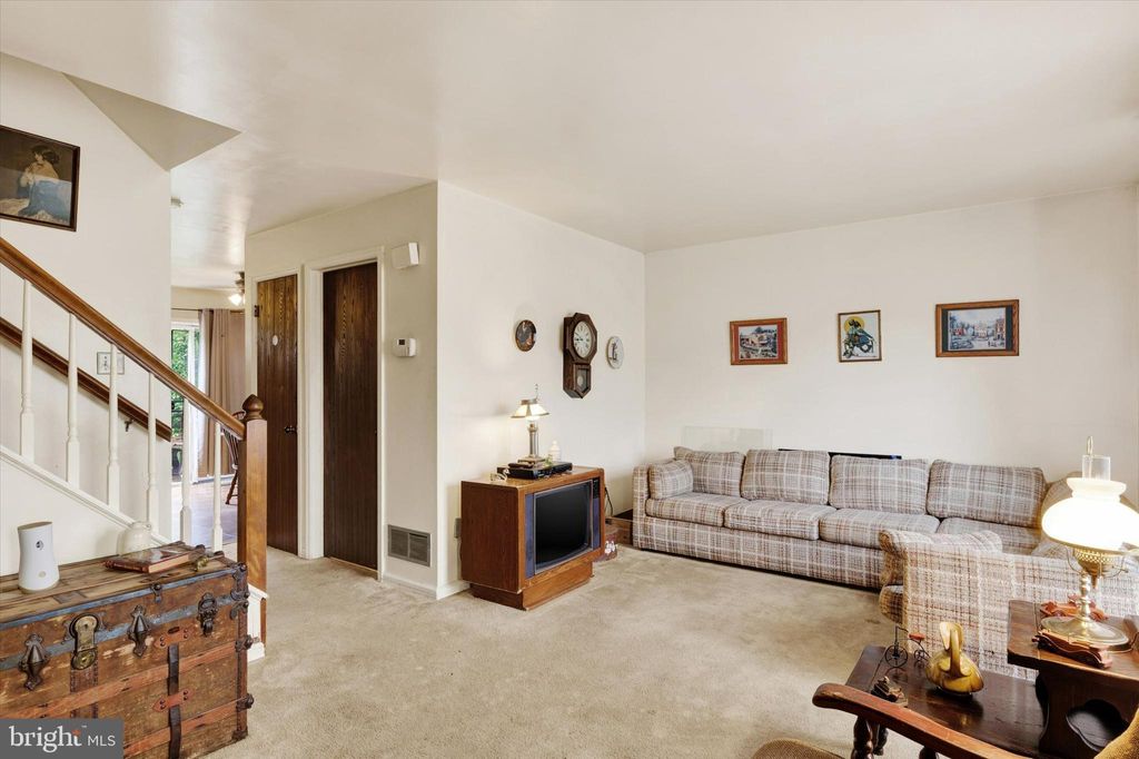 Photo of 1104 Hampden Drive, STRASBURG, PA 17579 (MLS # PALA2070142)