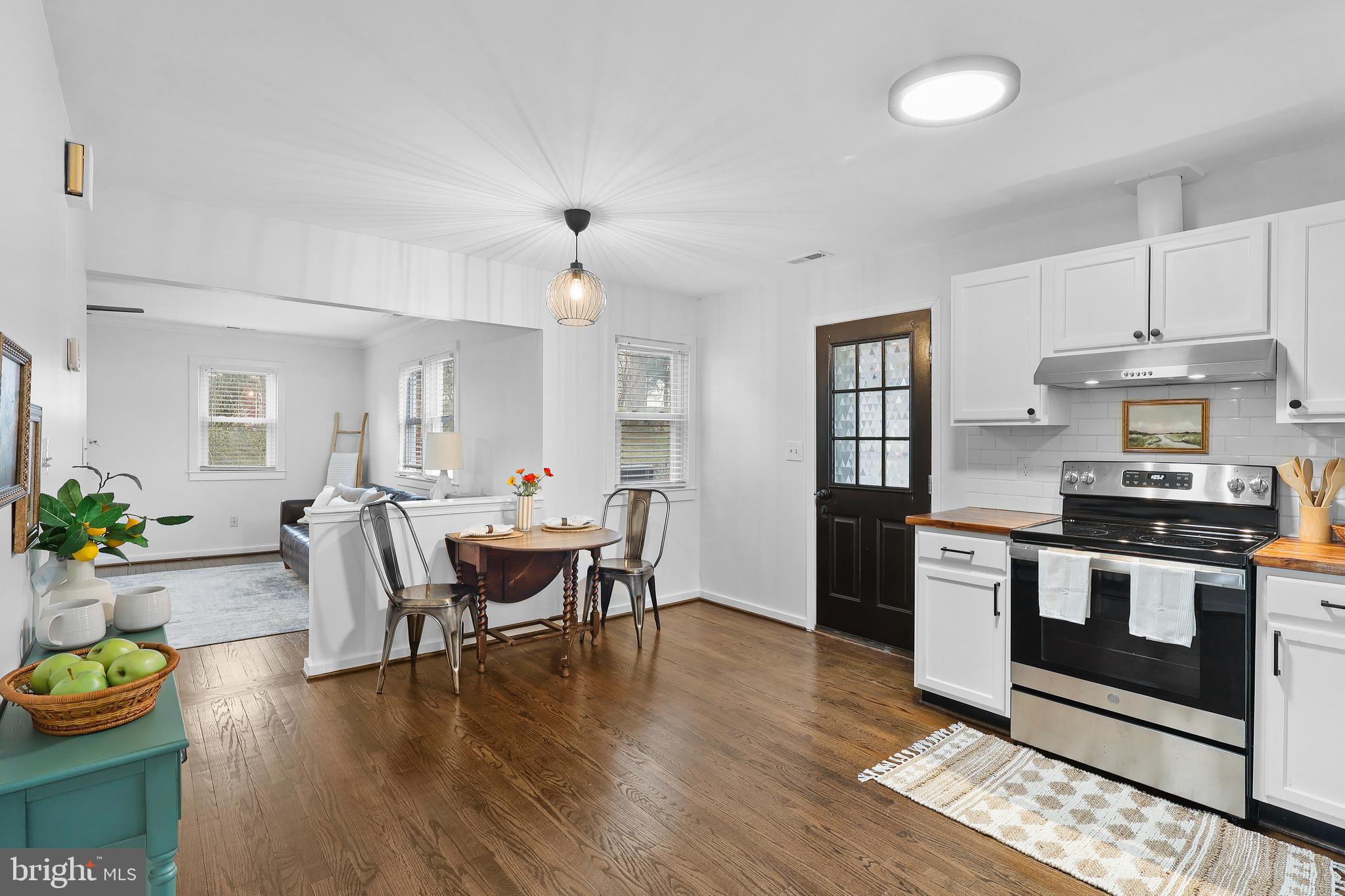 DAMASCUS OUTSIDE - Residential