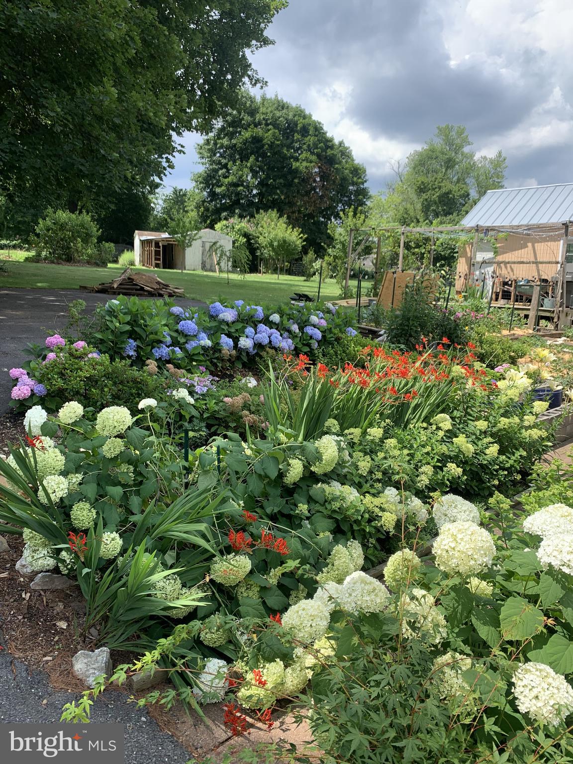 DAMASCUS OUTSIDE - Residential