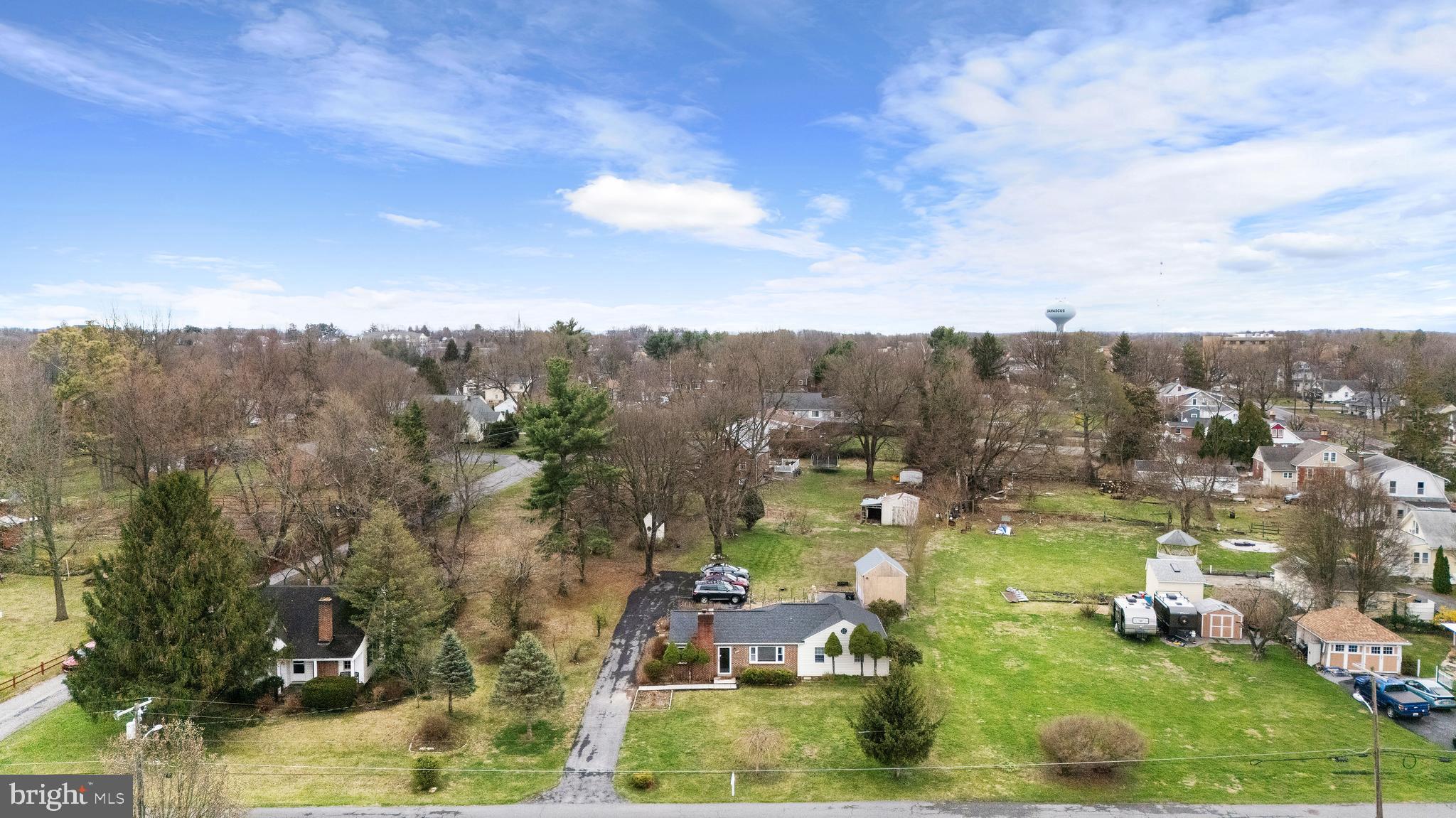 DAMASCUS OUTSIDE - Residential