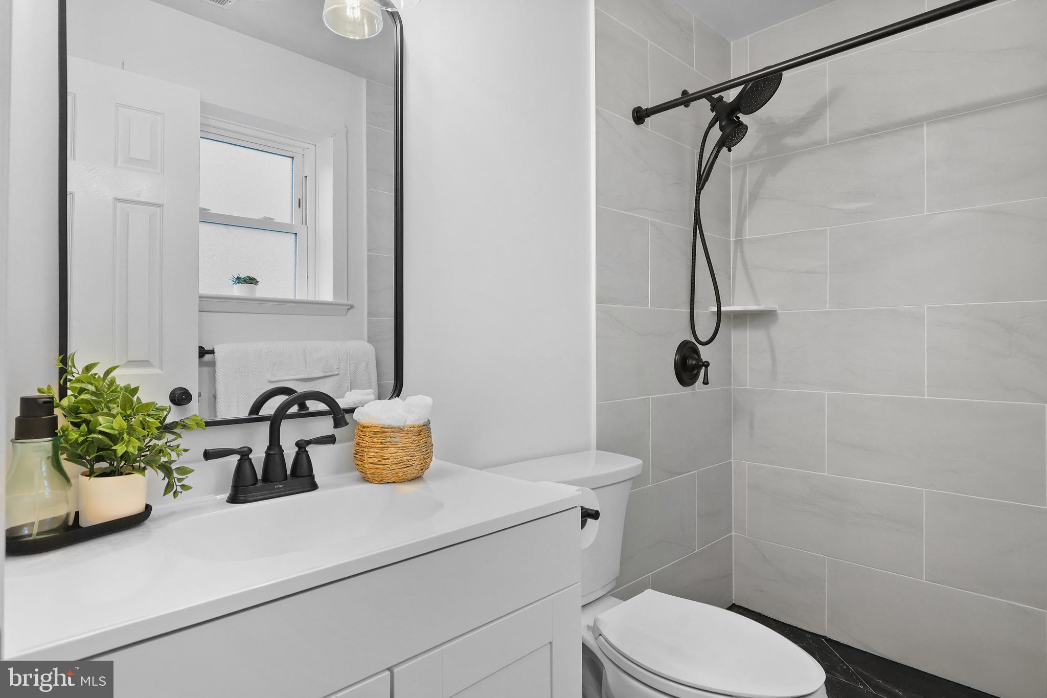 DAMASCUS OUTSIDE - Residential