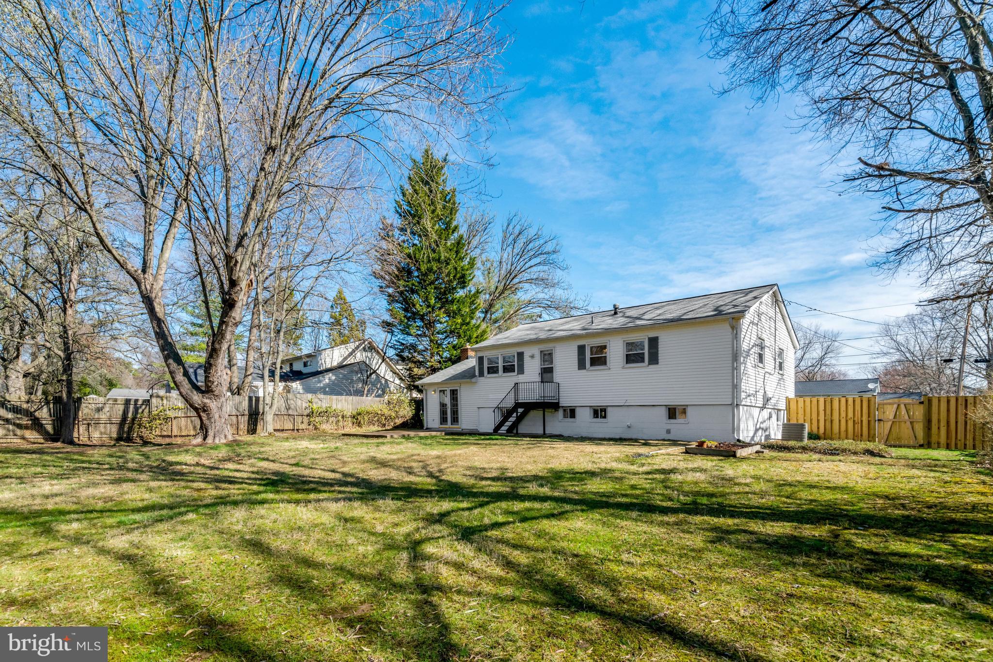 WOODLAWN TERRACE - Residential