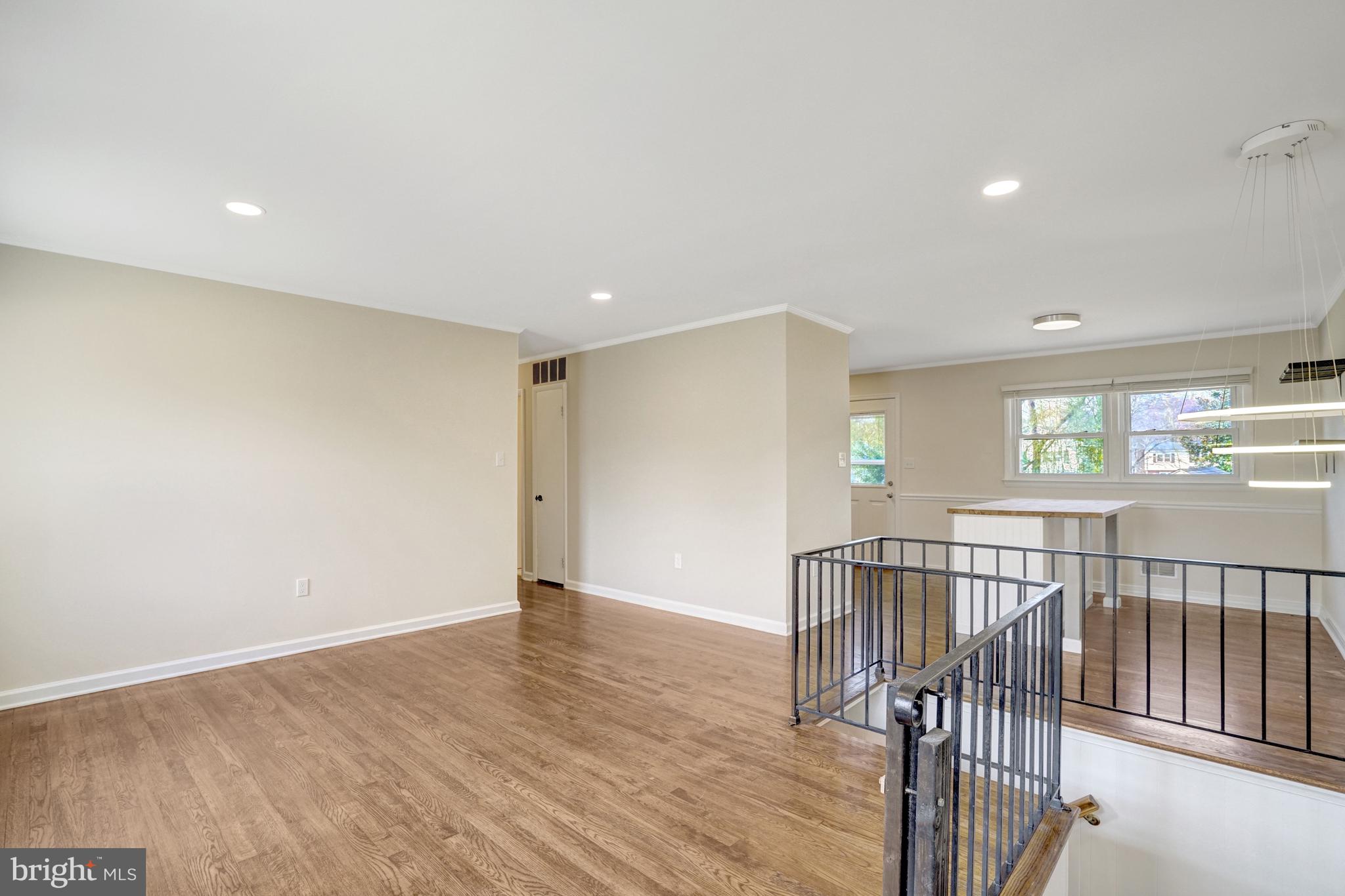 WOODLAWN TERRACE - Residential