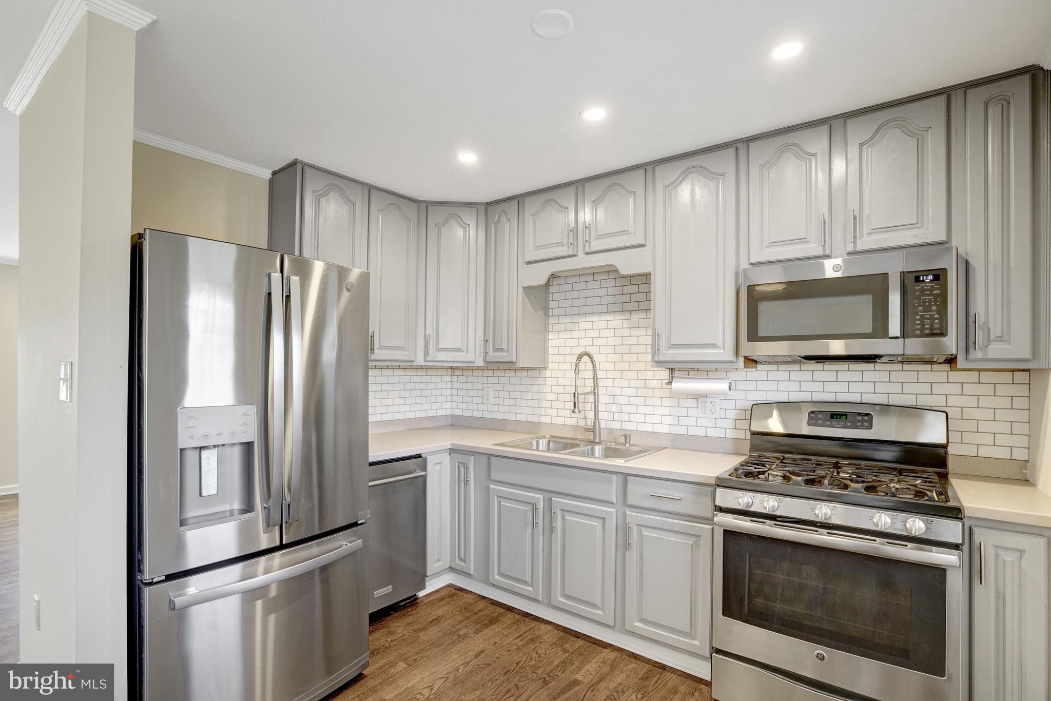 WOODLAWN TERRACE - Residential