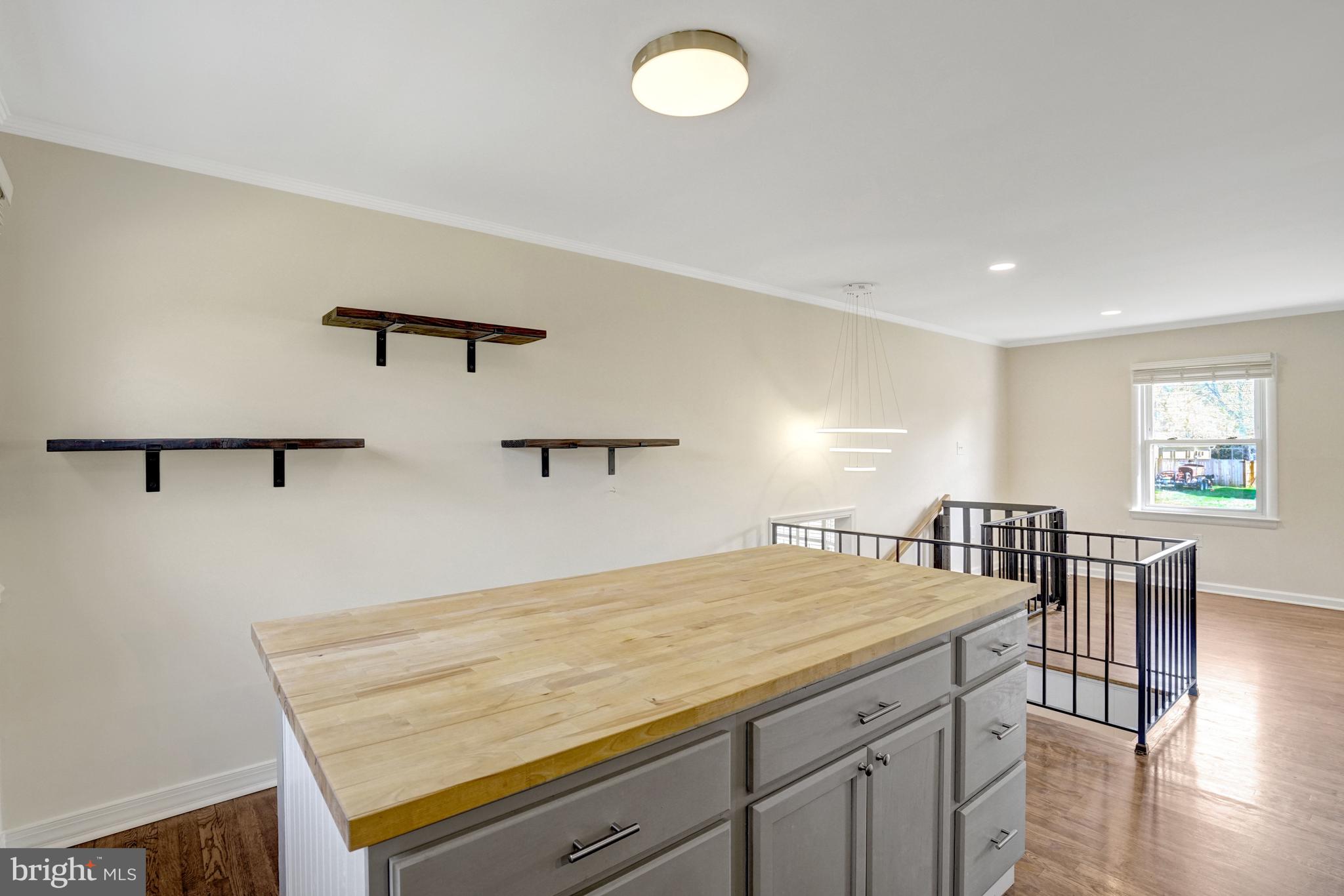 WOODLAWN TERRACE - Residential