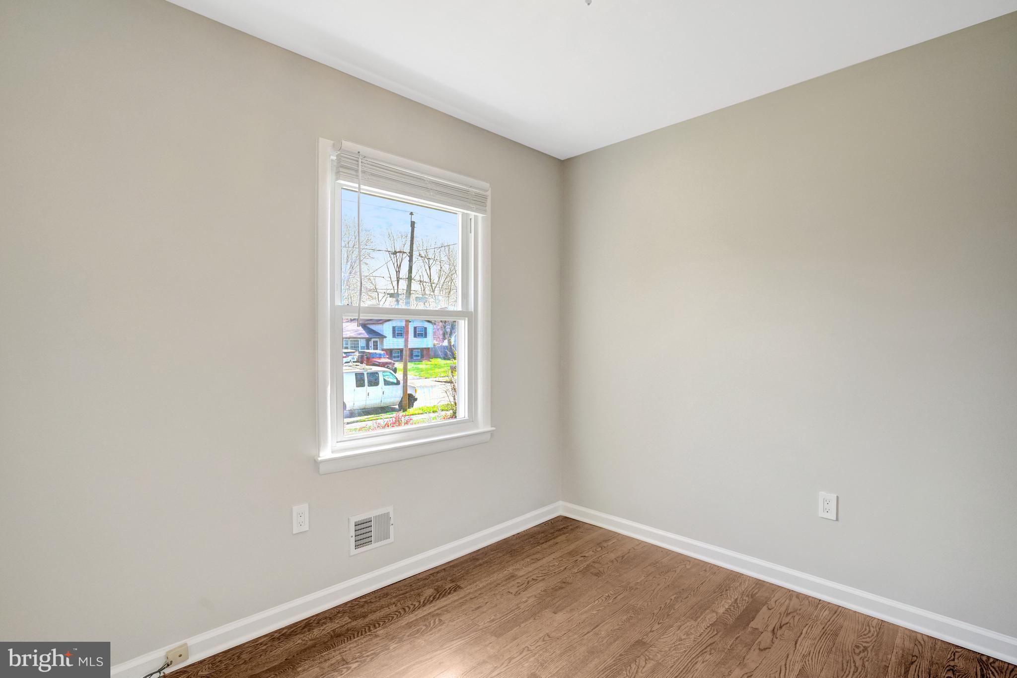 WOODLAWN TERRACE - Residential