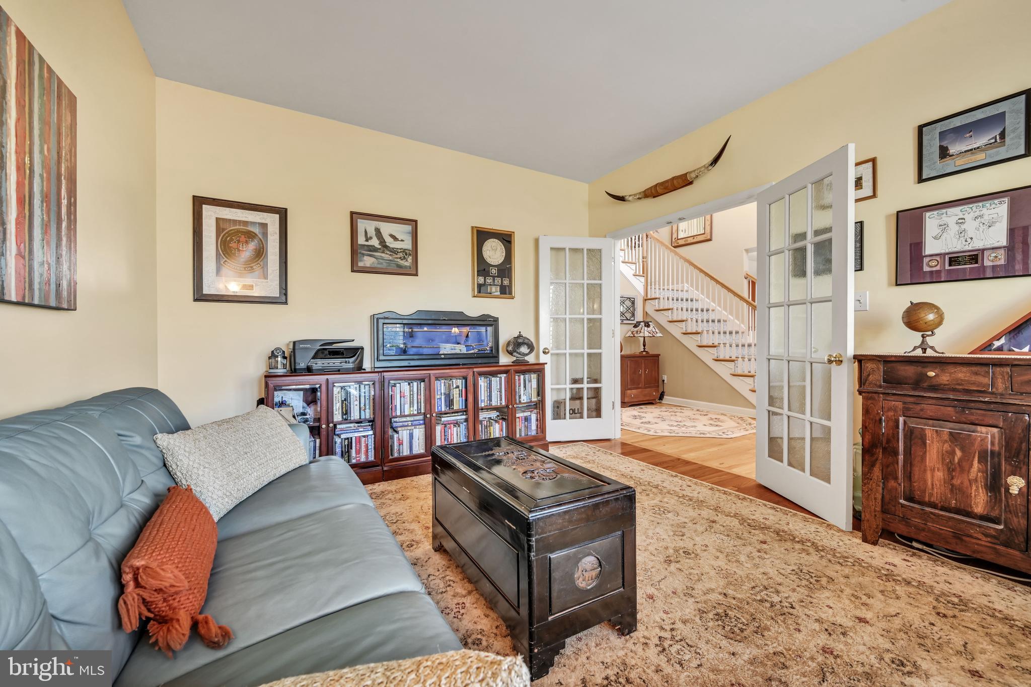 HIDDEN OAKS - Residential