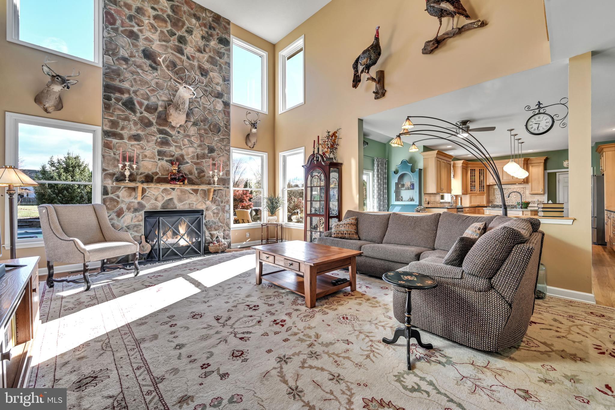 HIDDEN OAKS - Residential