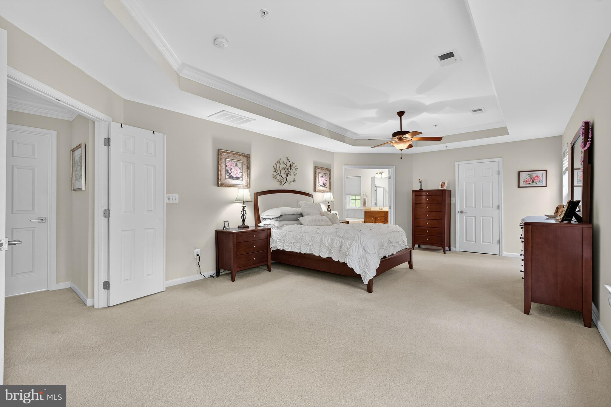 SWAN POINT - Residential