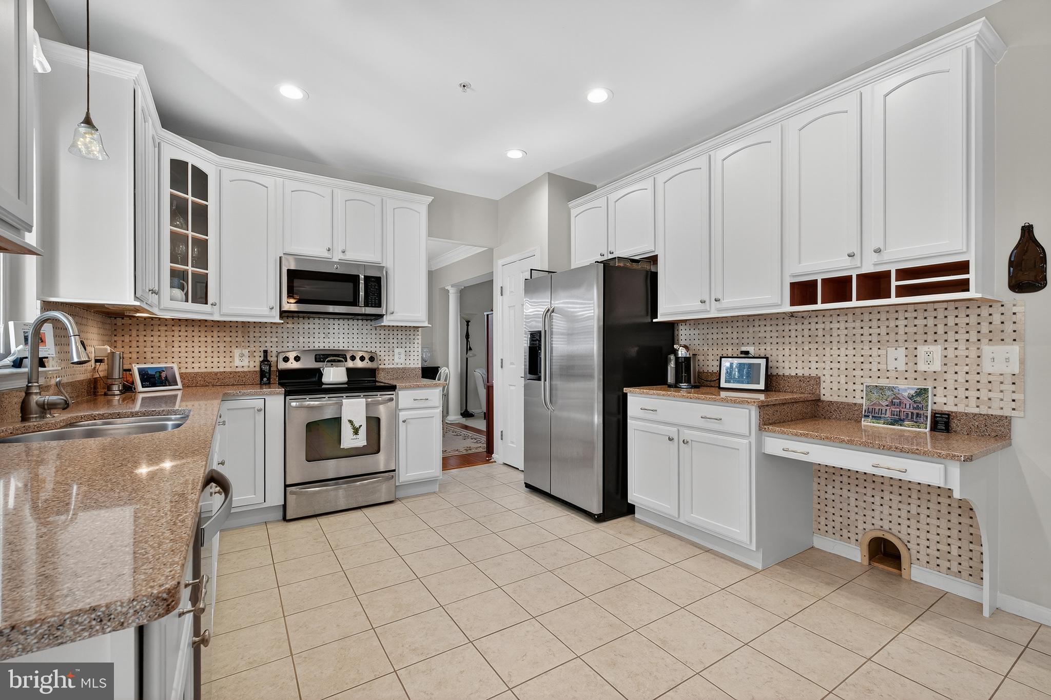 SWAN POINT - Residential