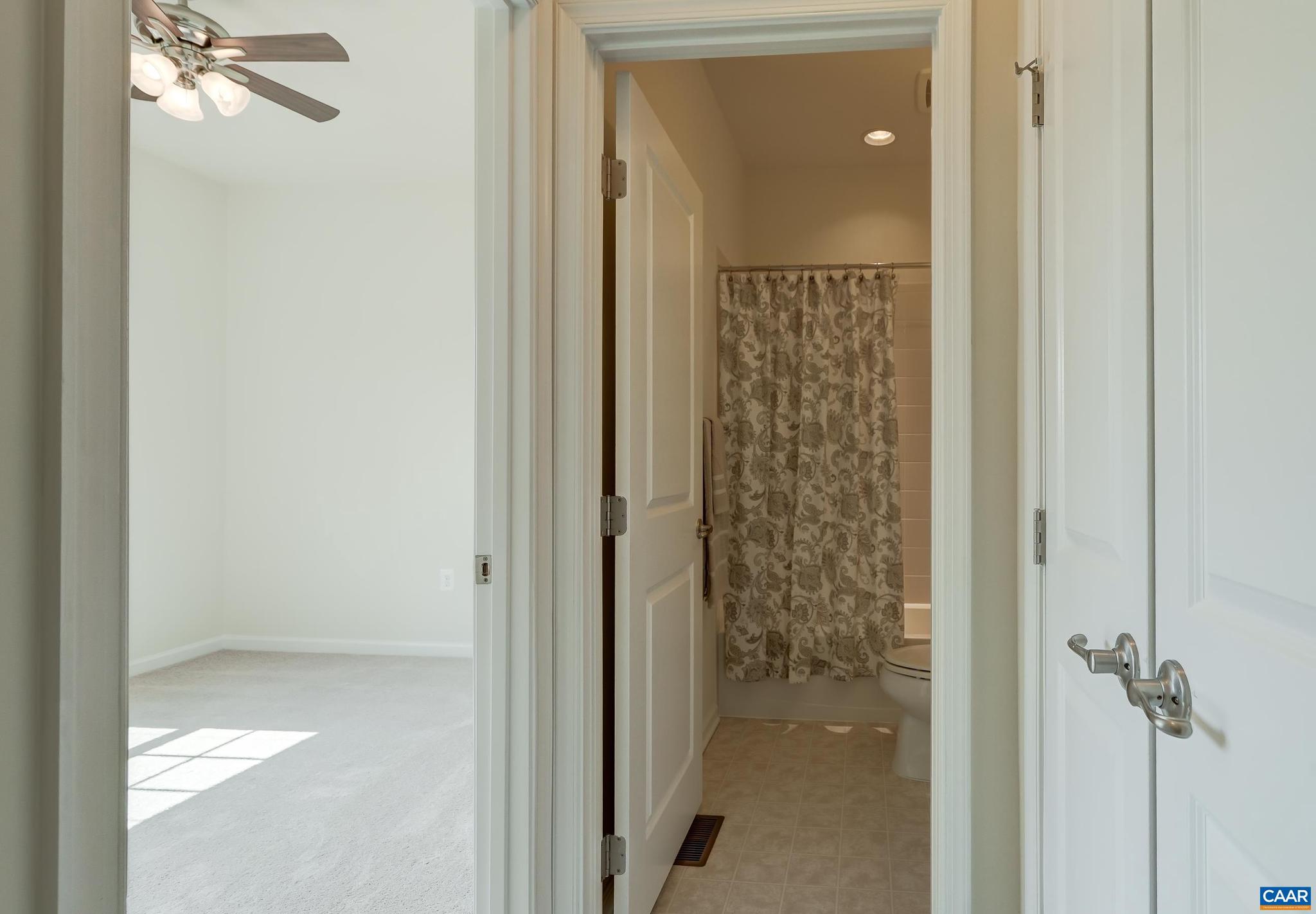 SYCAMORE SQUARE - Residential