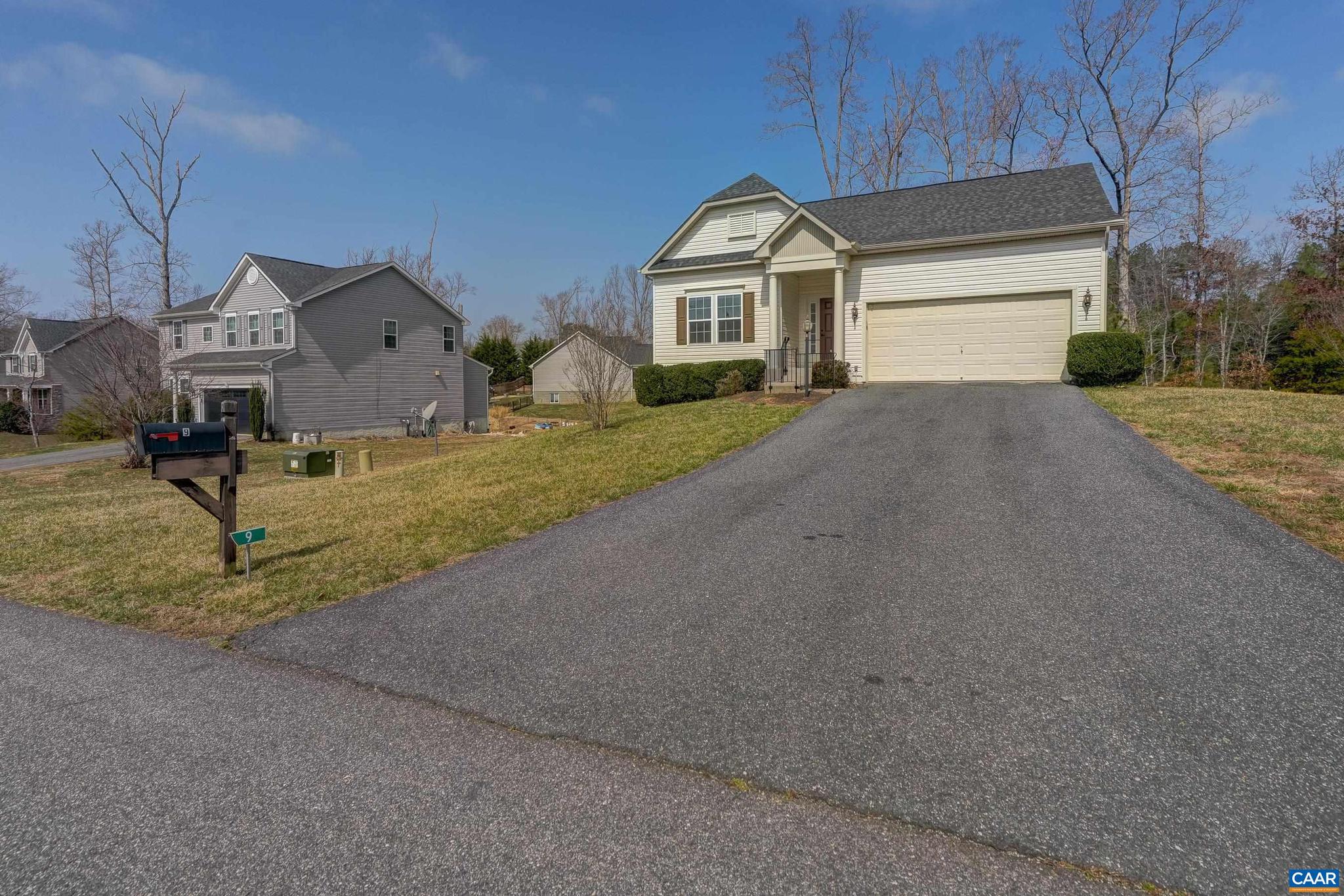 SYCAMORE SQUARE - Residential