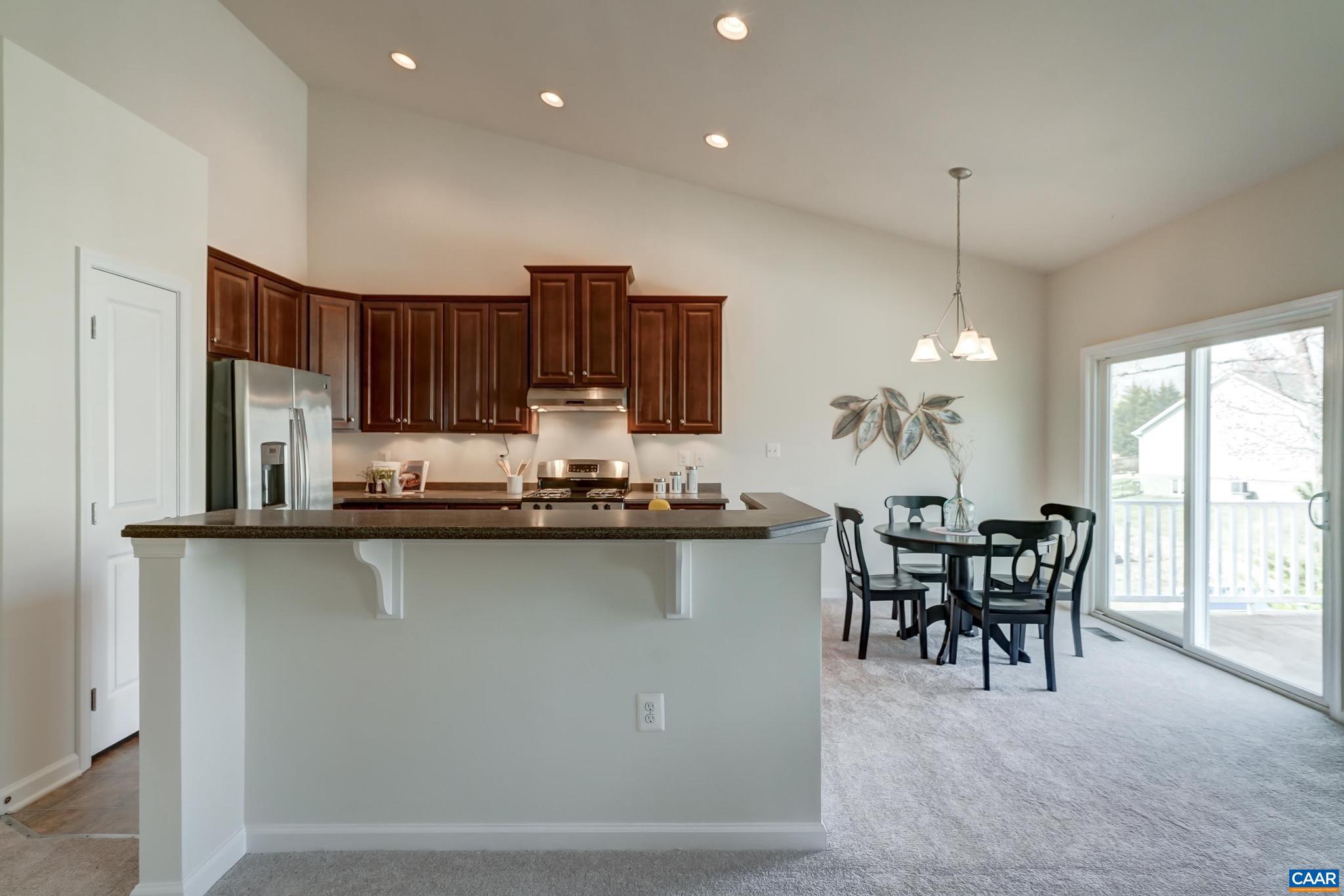 SYCAMORE SQUARE - Residential