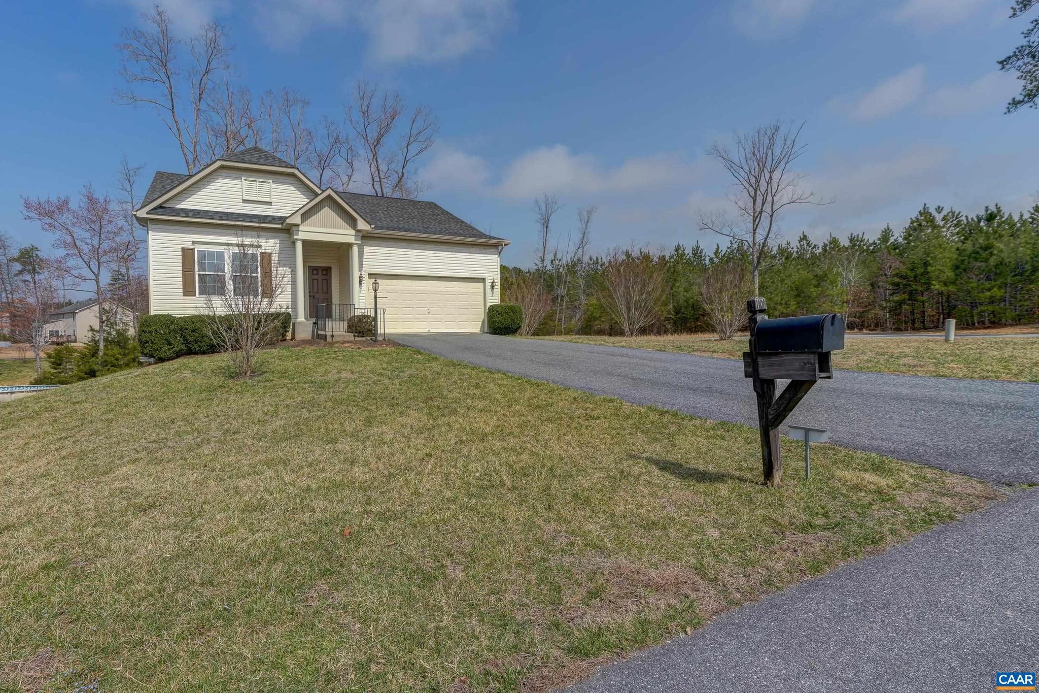 SYCAMORE SQUARE - Residential