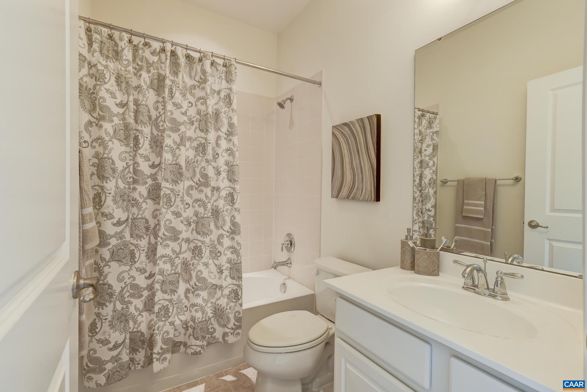 SYCAMORE SQUARE - Residential