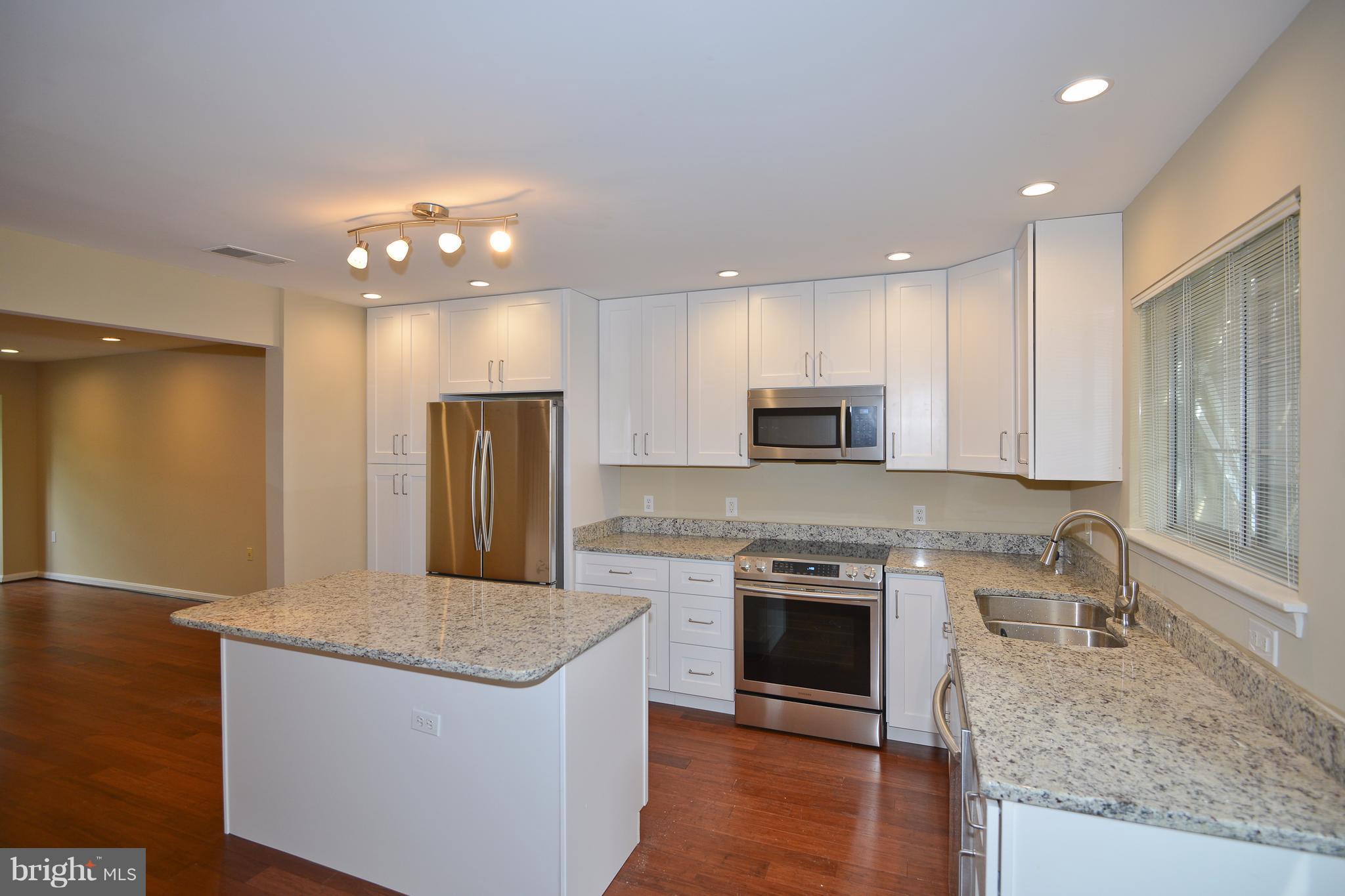 13107 ENGLISHWOOD LANE