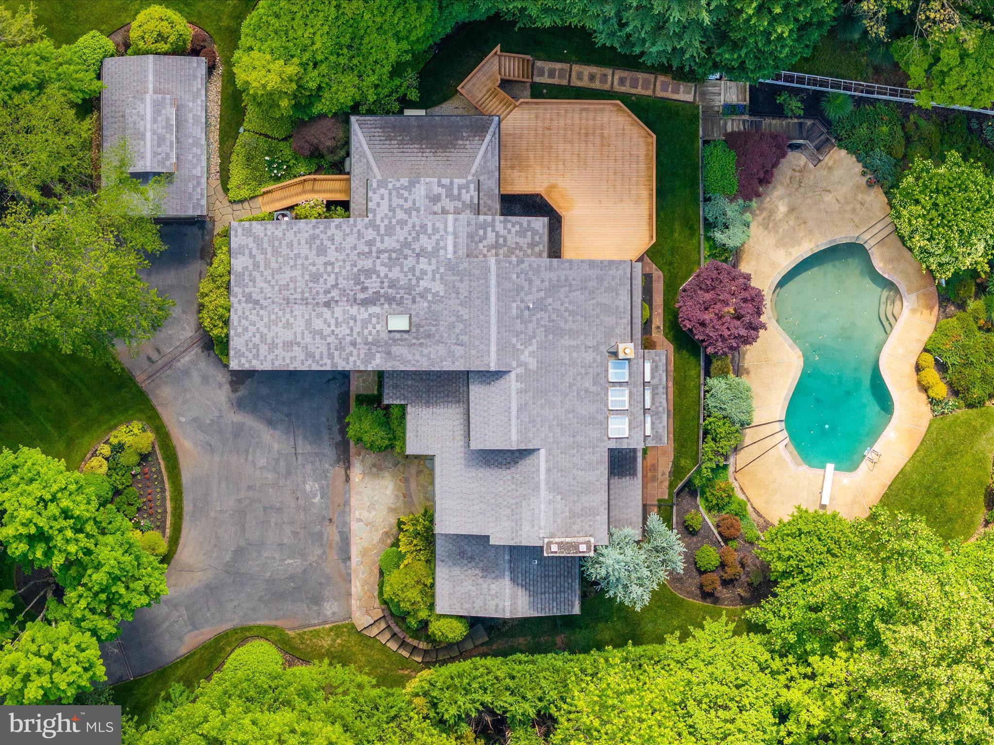 THE DOWNS - Residential