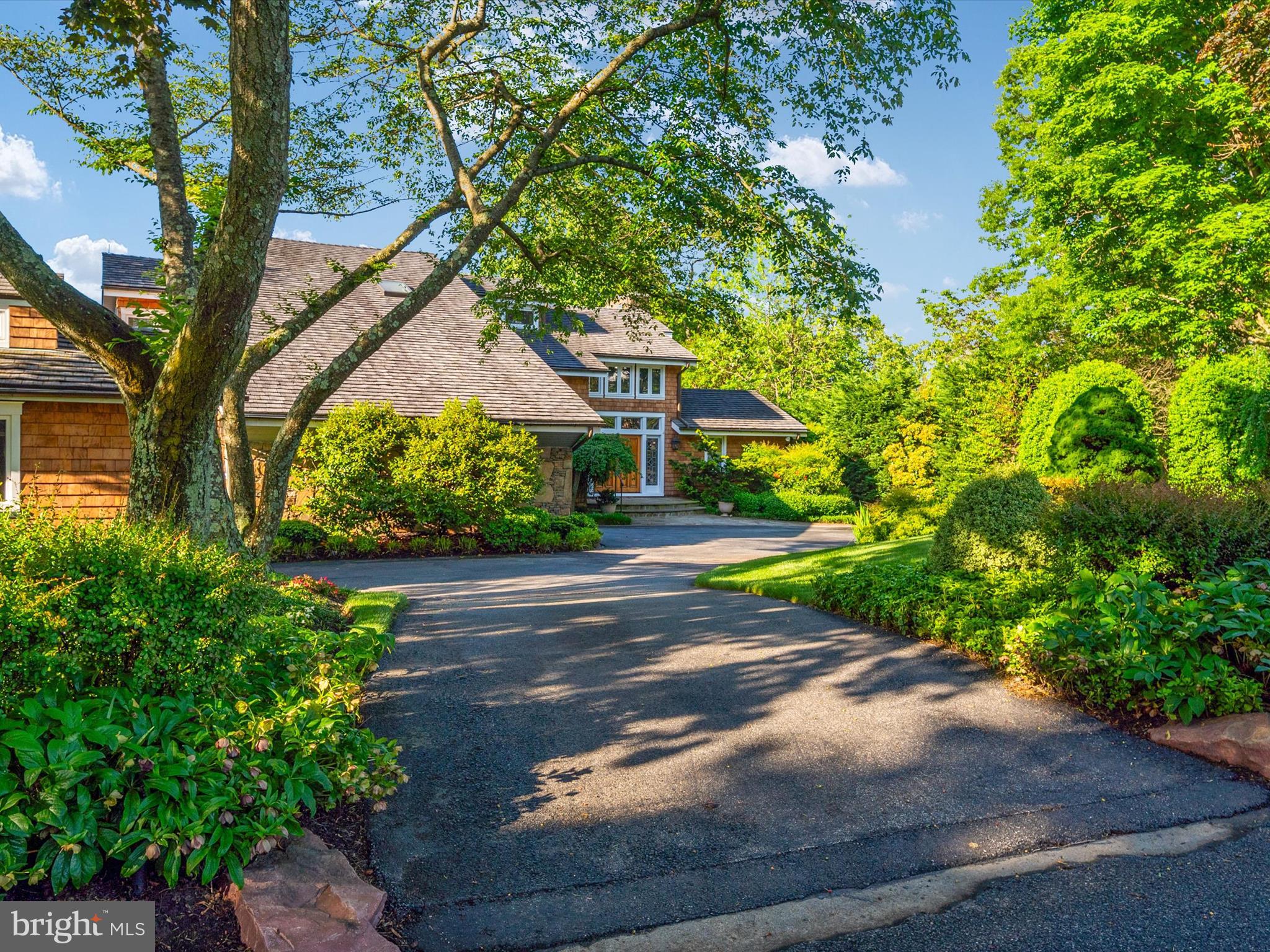 THE DOWNS - Residential