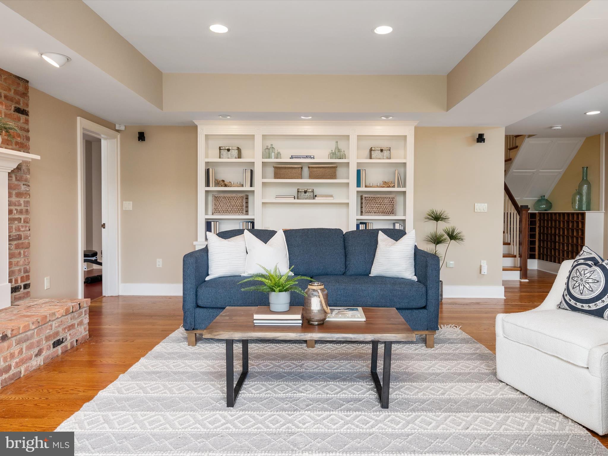 THE DOWNS - Residential