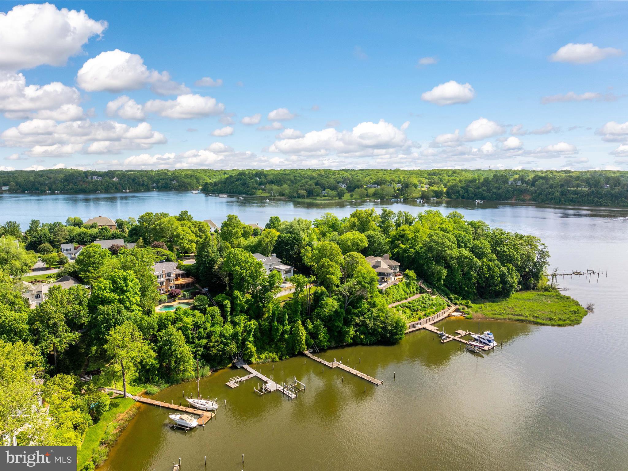 THE DOWNS - Residential