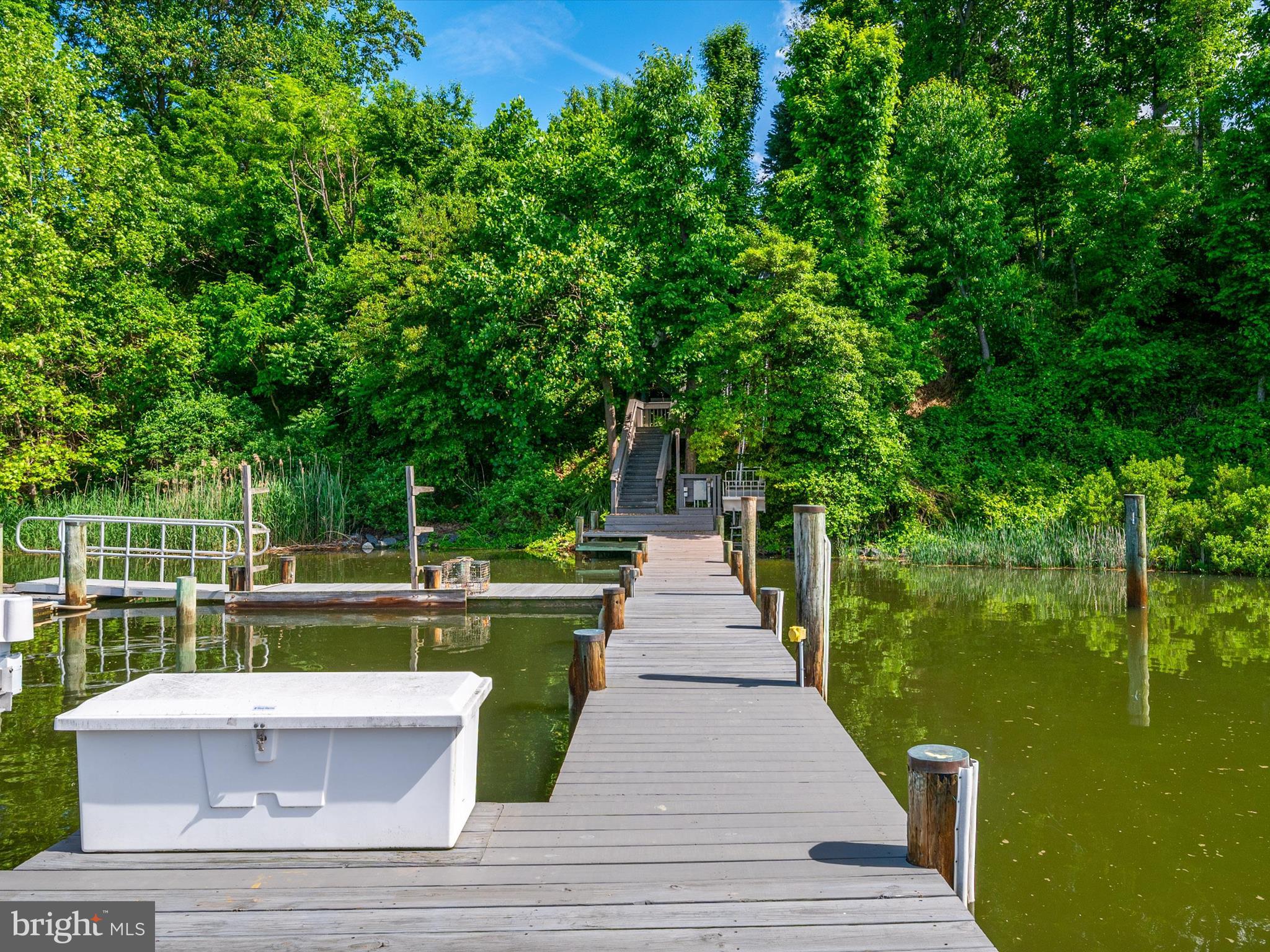 THE DOWNS - Residential