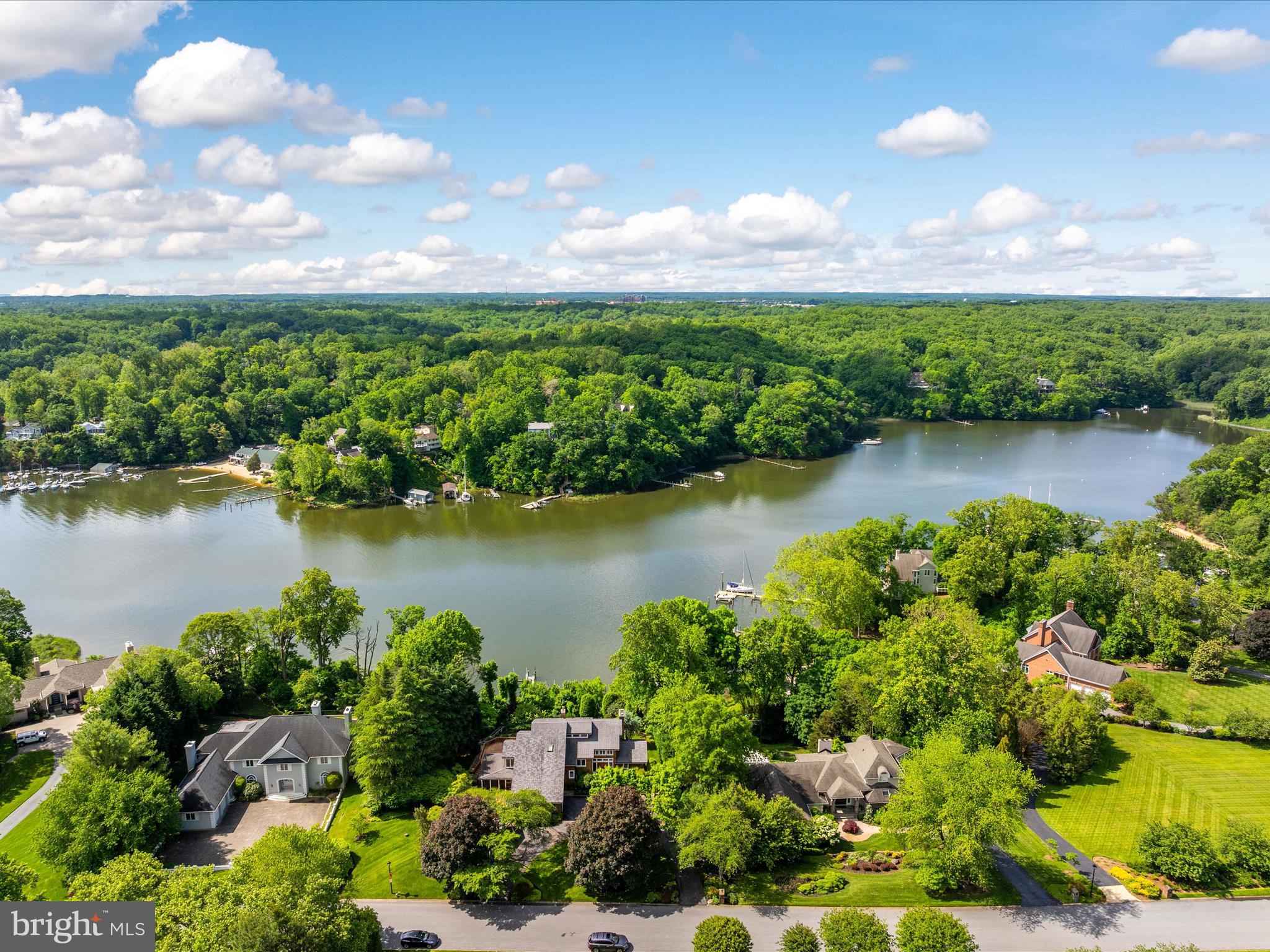 THE DOWNS - Residential