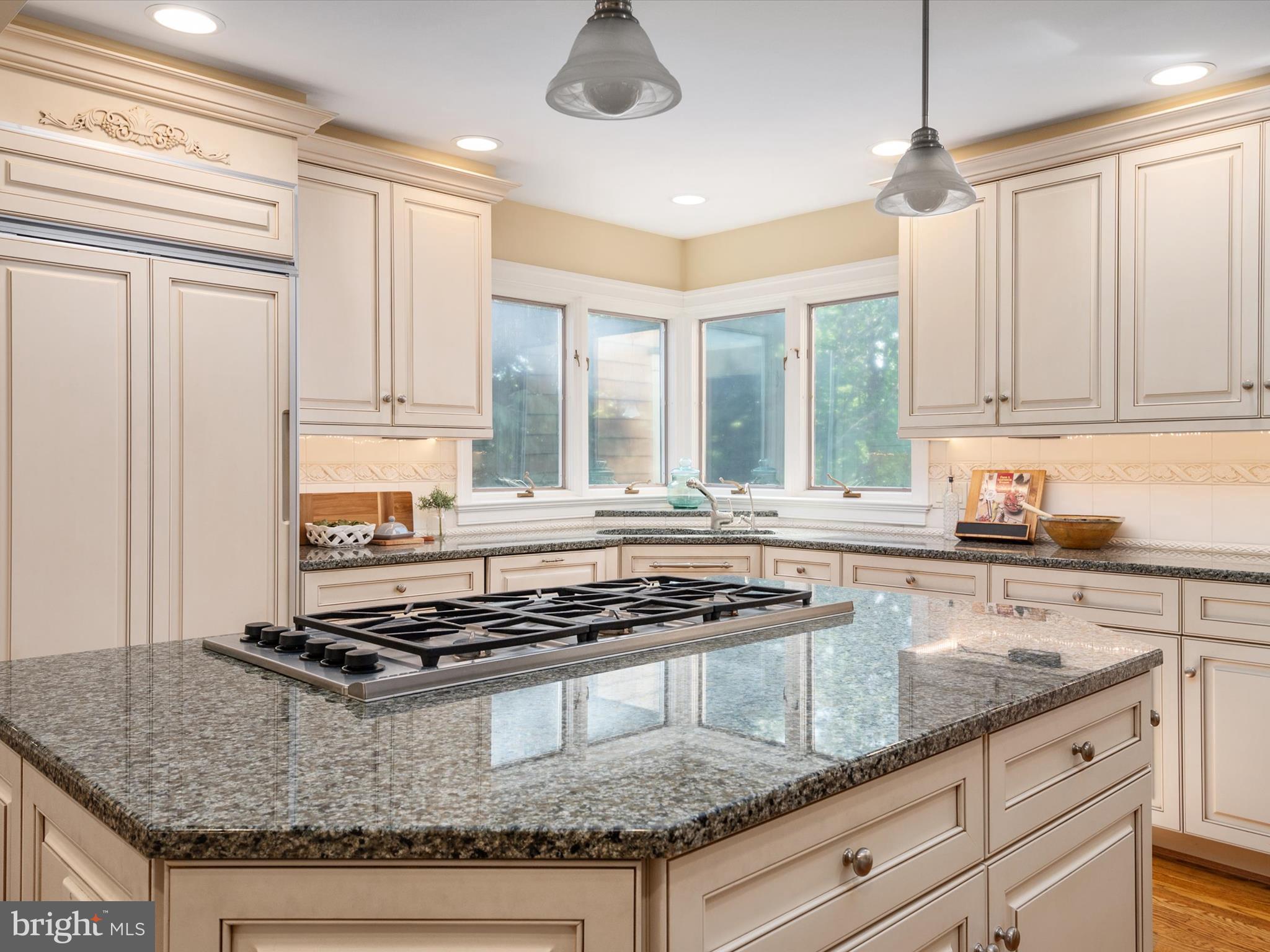 THE DOWNS - Residential