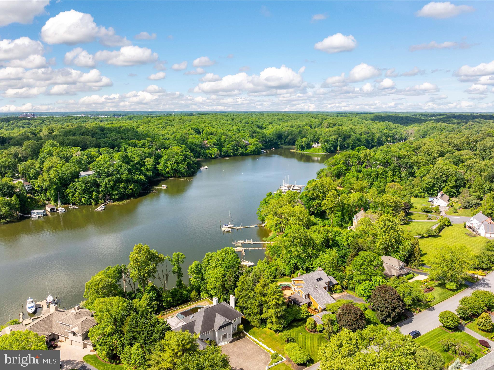 THE DOWNS - Residential