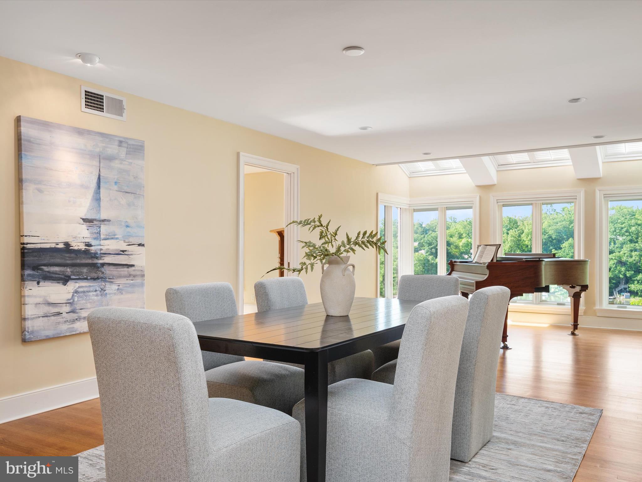 THE DOWNS - Residential