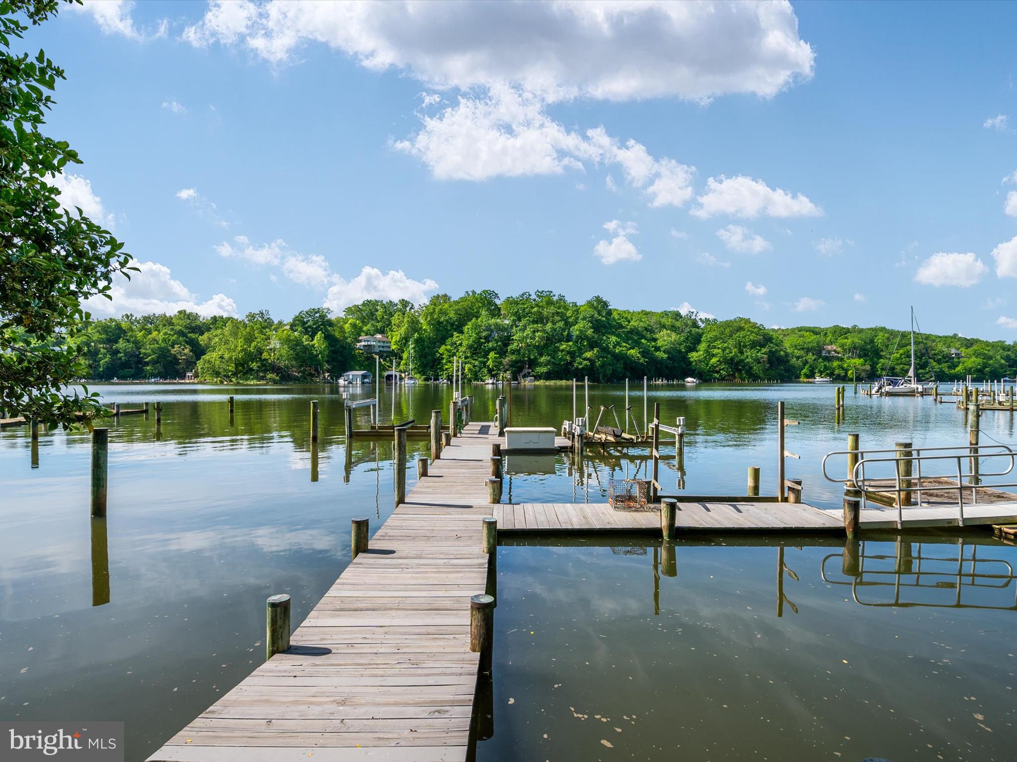THE DOWNS - Residential