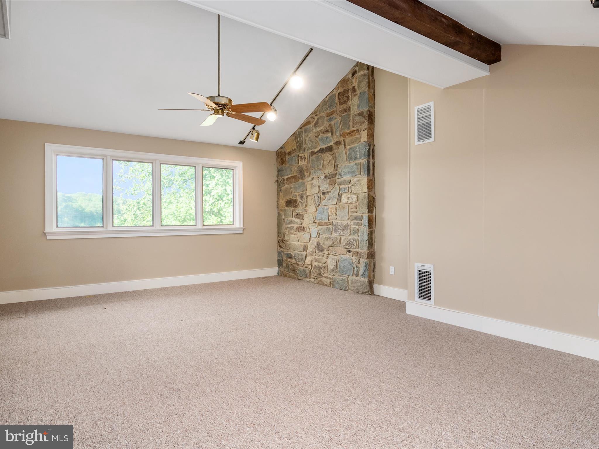 THE DOWNS - Residential