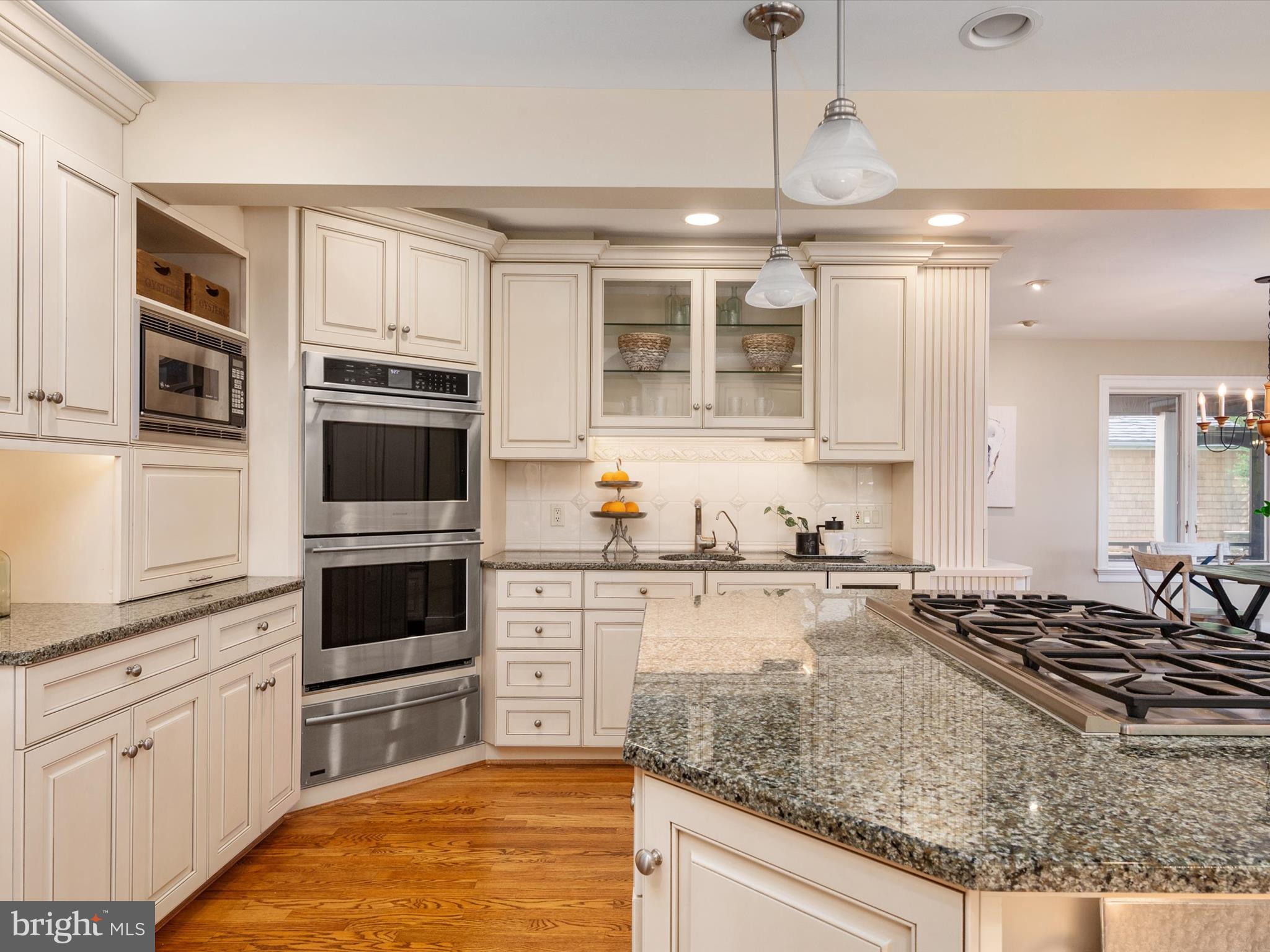 THE DOWNS - Residential