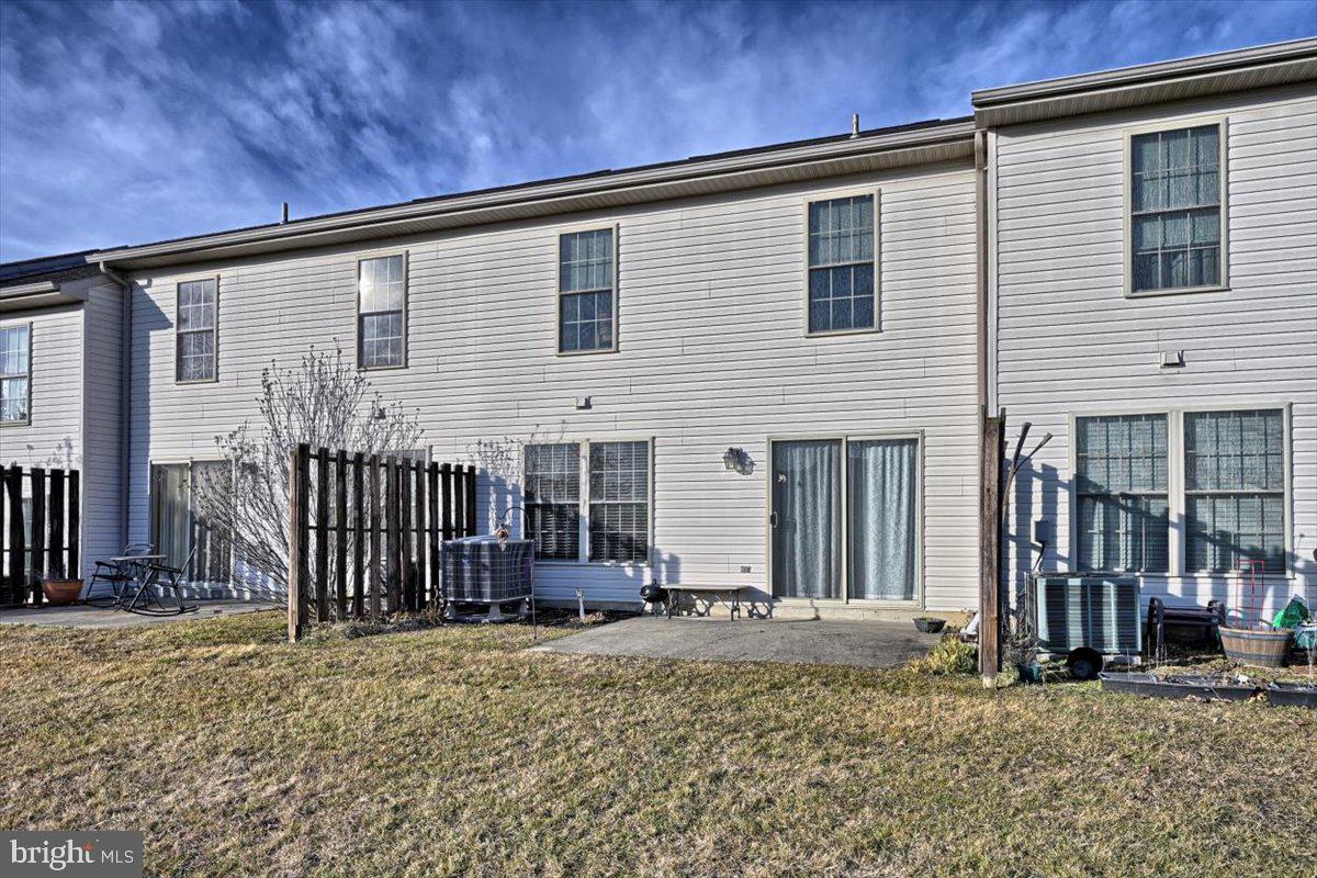 SADDLE RIDGE AT WAVERLY - Residential