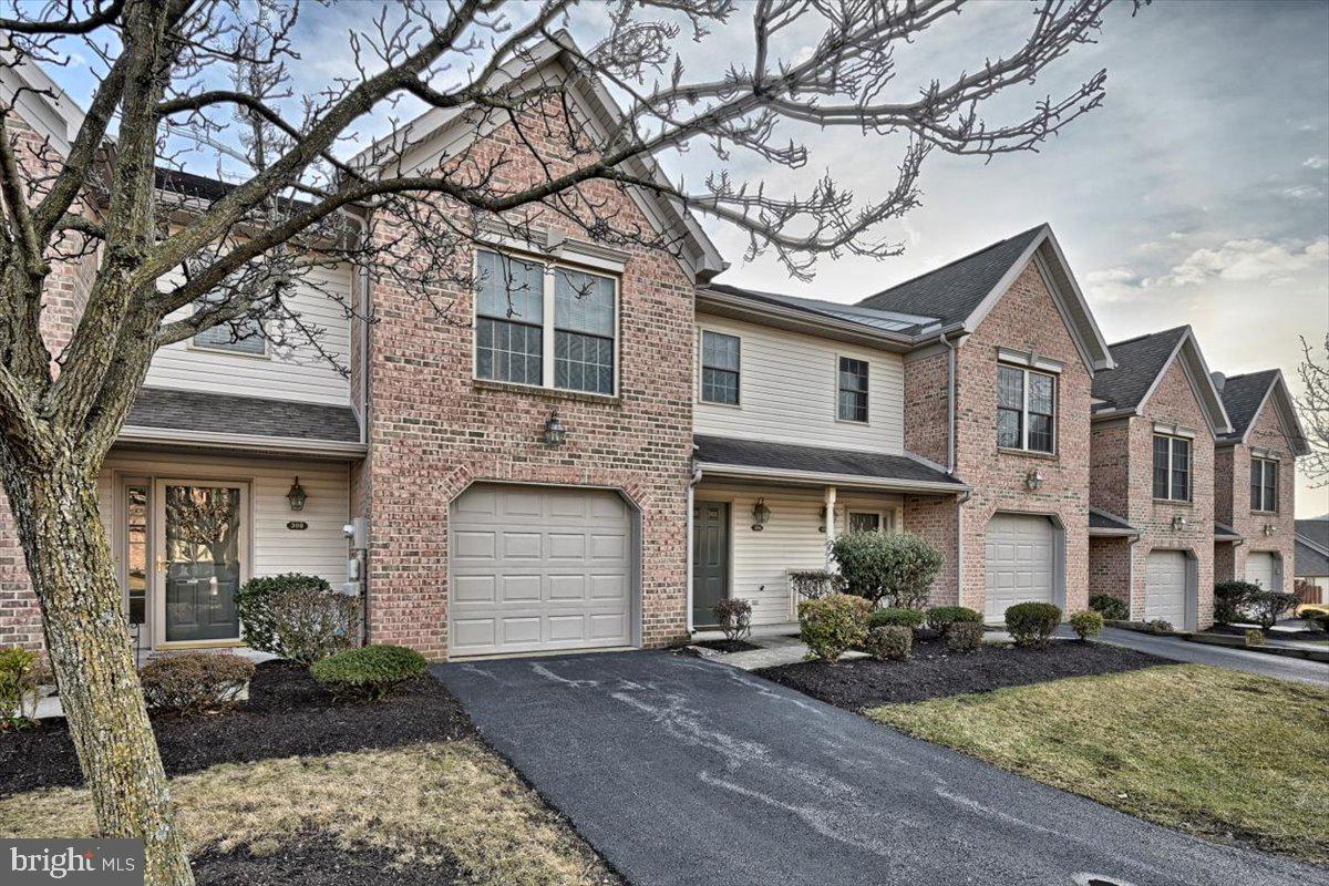 SADDLE RIDGE AT WAVERLY - Residential